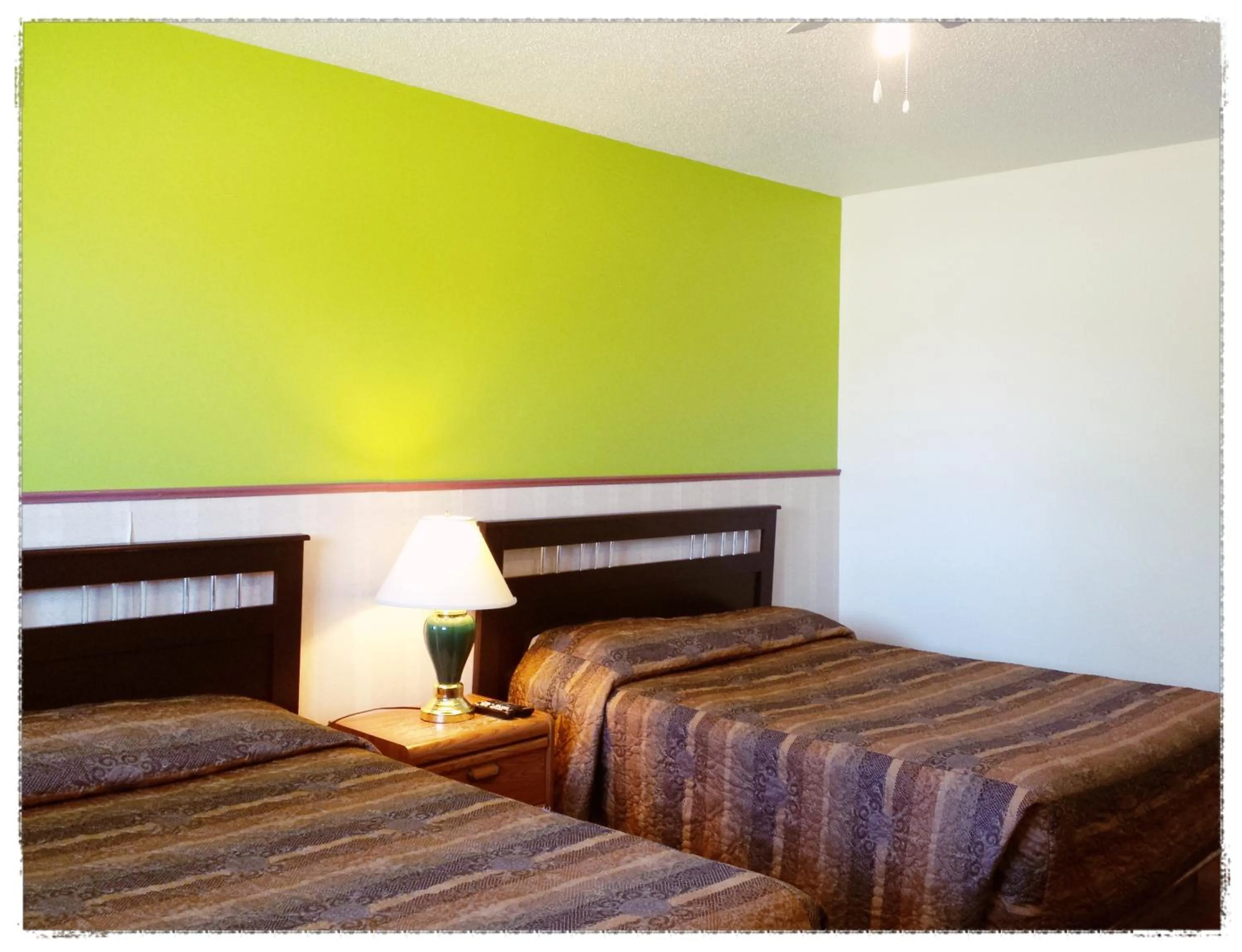 Bed in Moosomin Motel