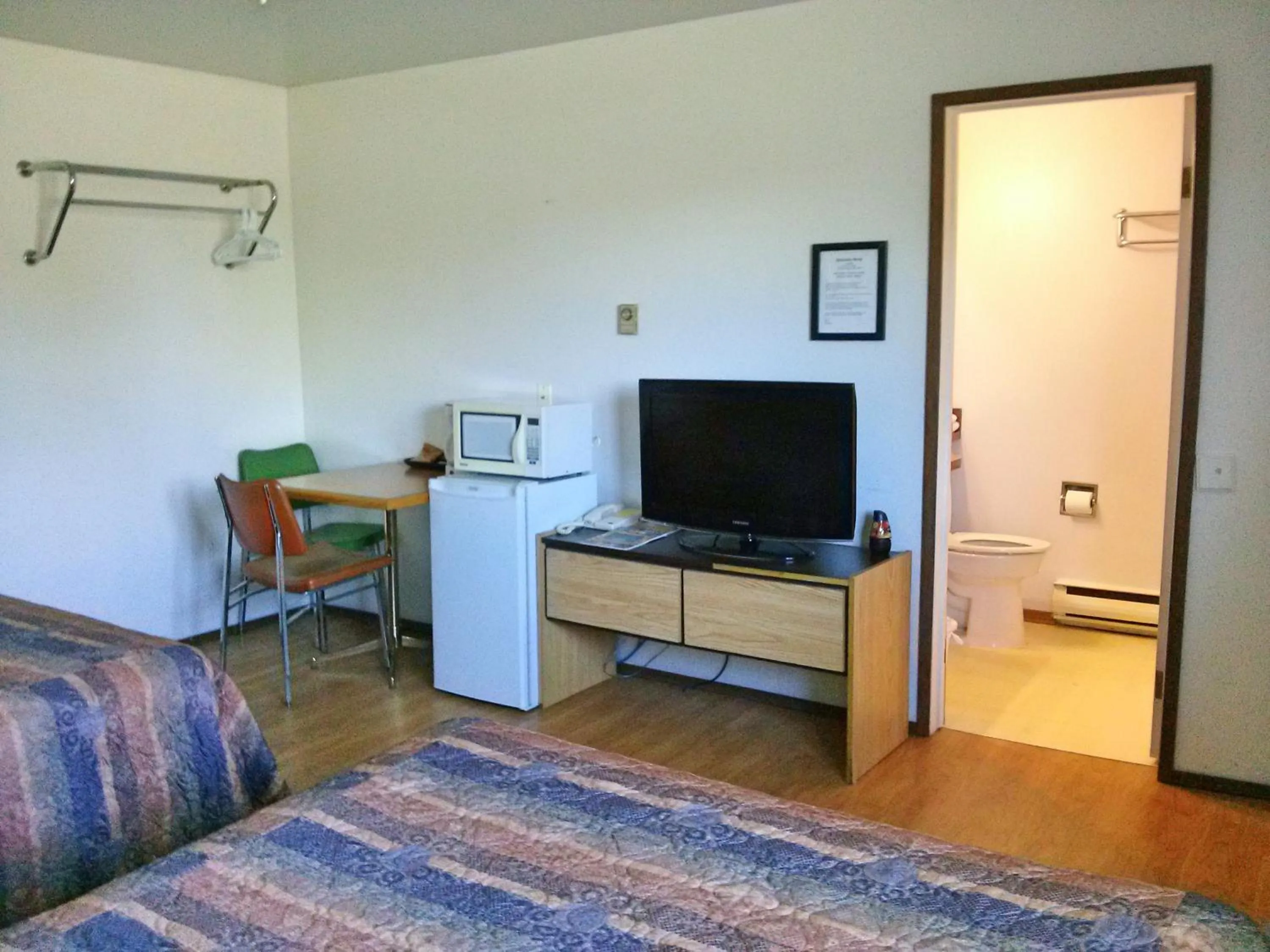 Bed in Moosomin Motel