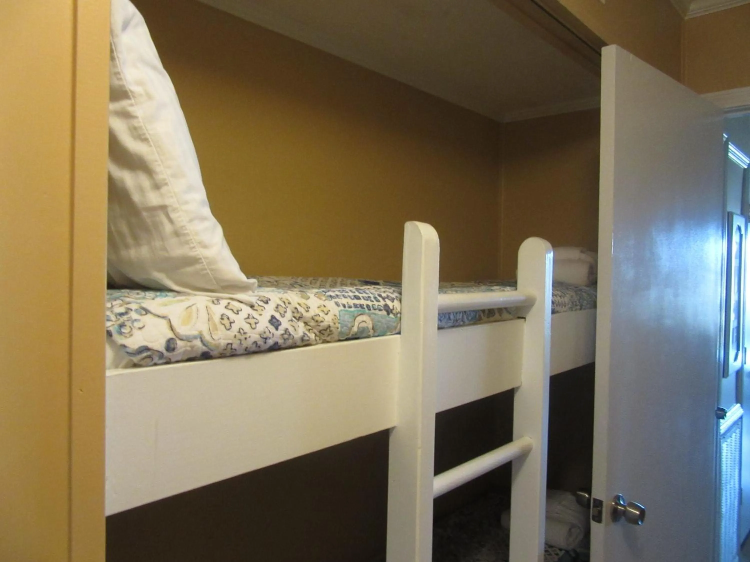 bunk bed, Bed in Hilton Head Island Beach and Tennis Resort