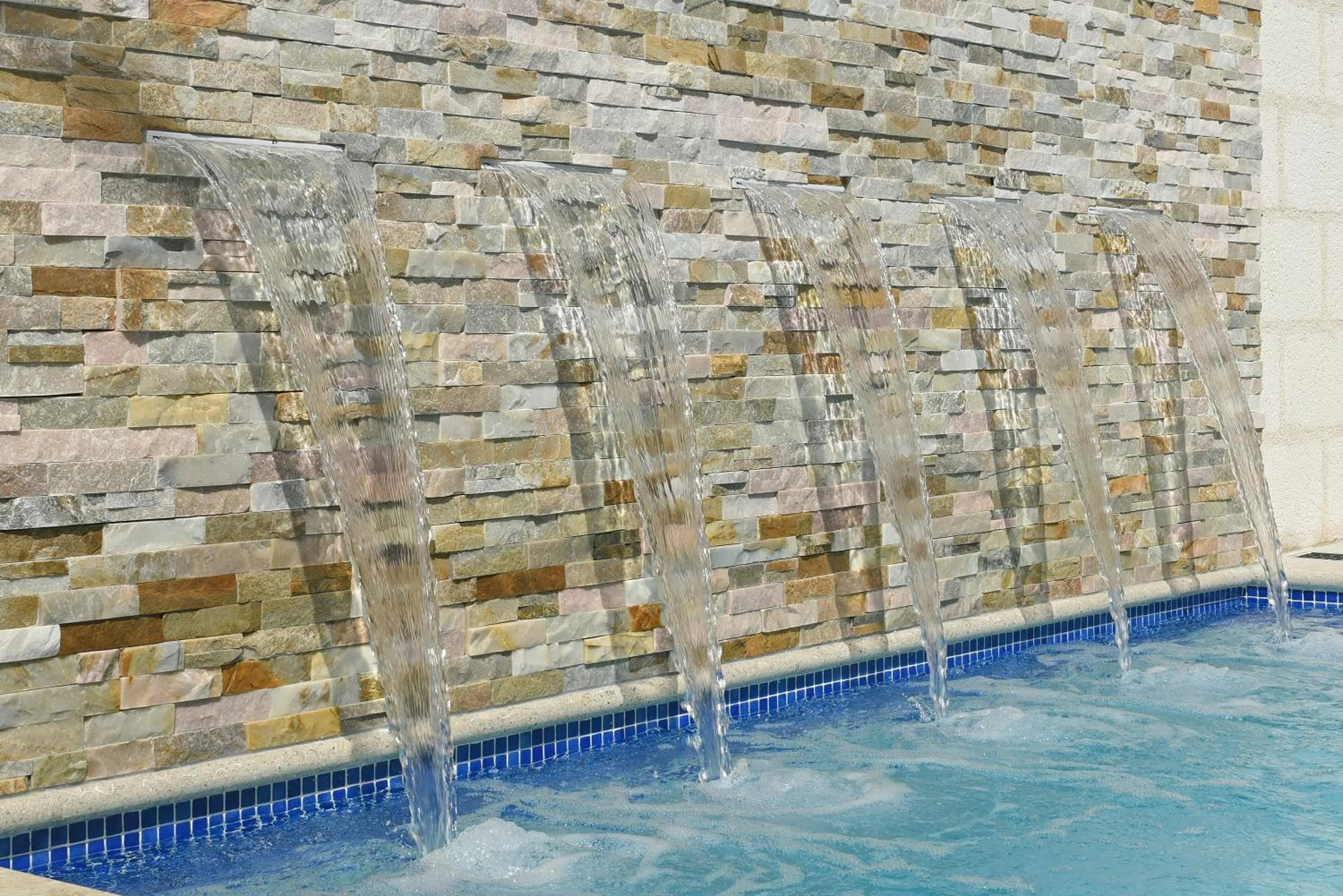 Swimming pool in Butterfly Beach Hotel