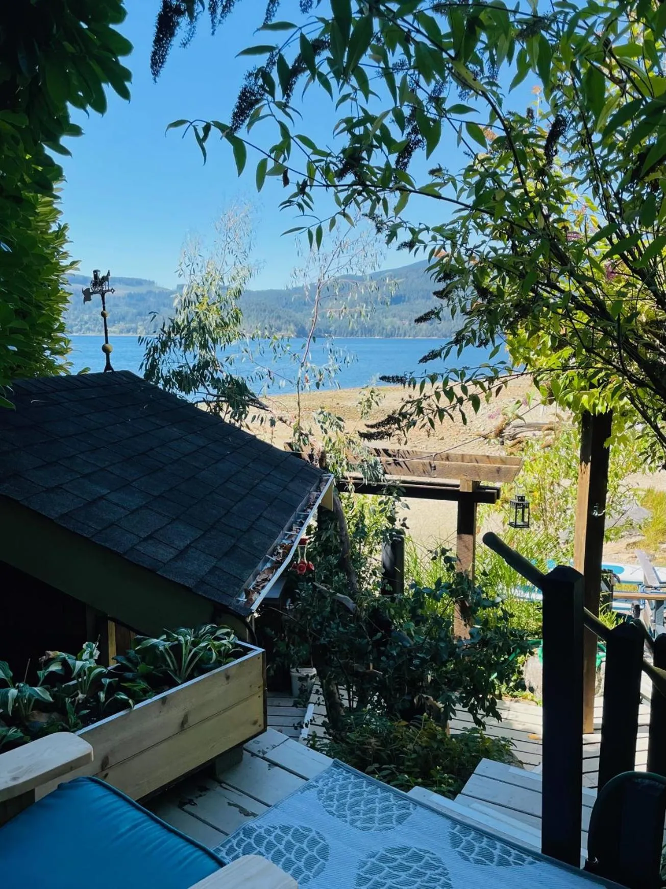 The Tuwanek Hotel and Spa