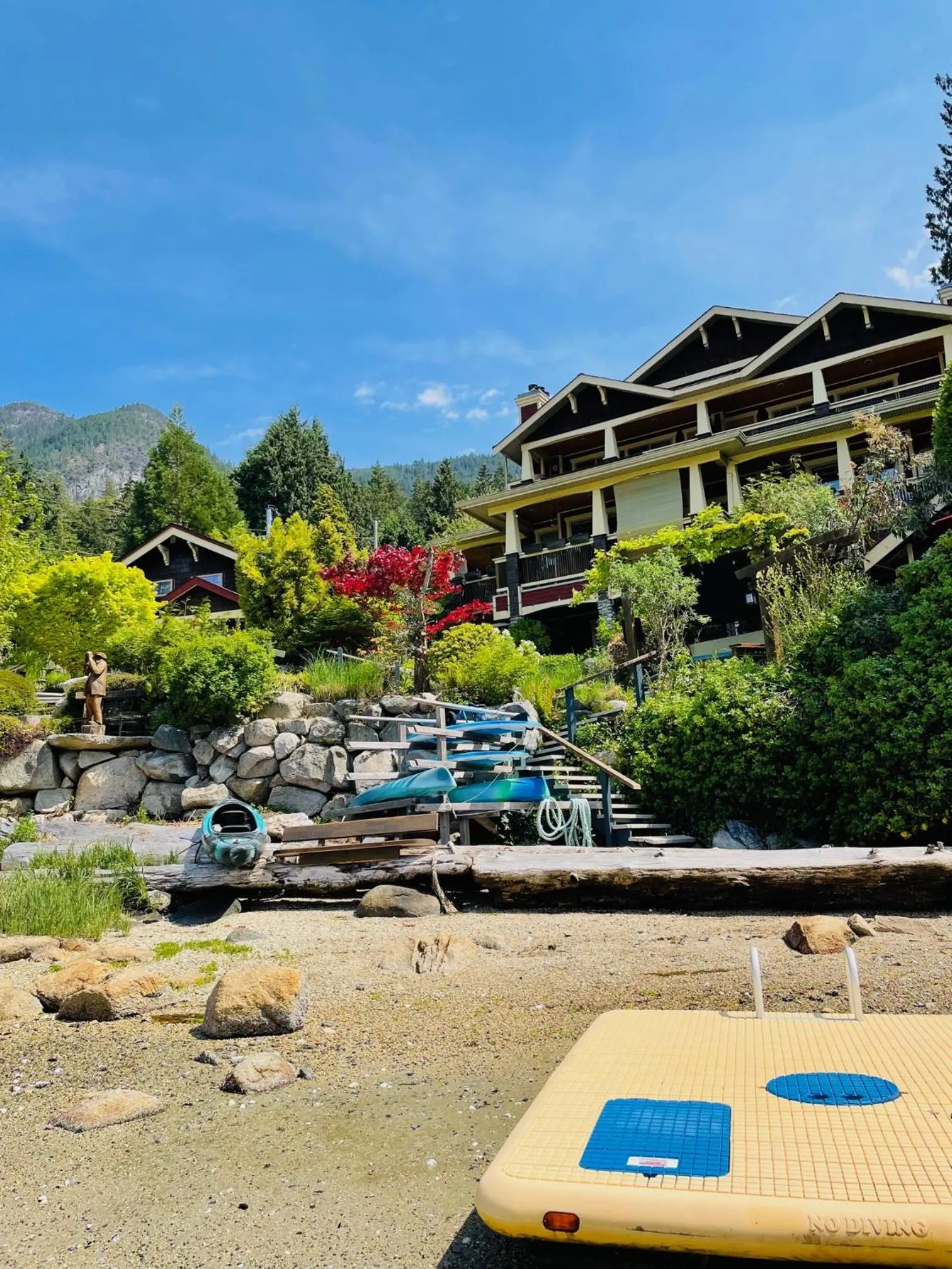 The Tuwanek Hotel and Spa