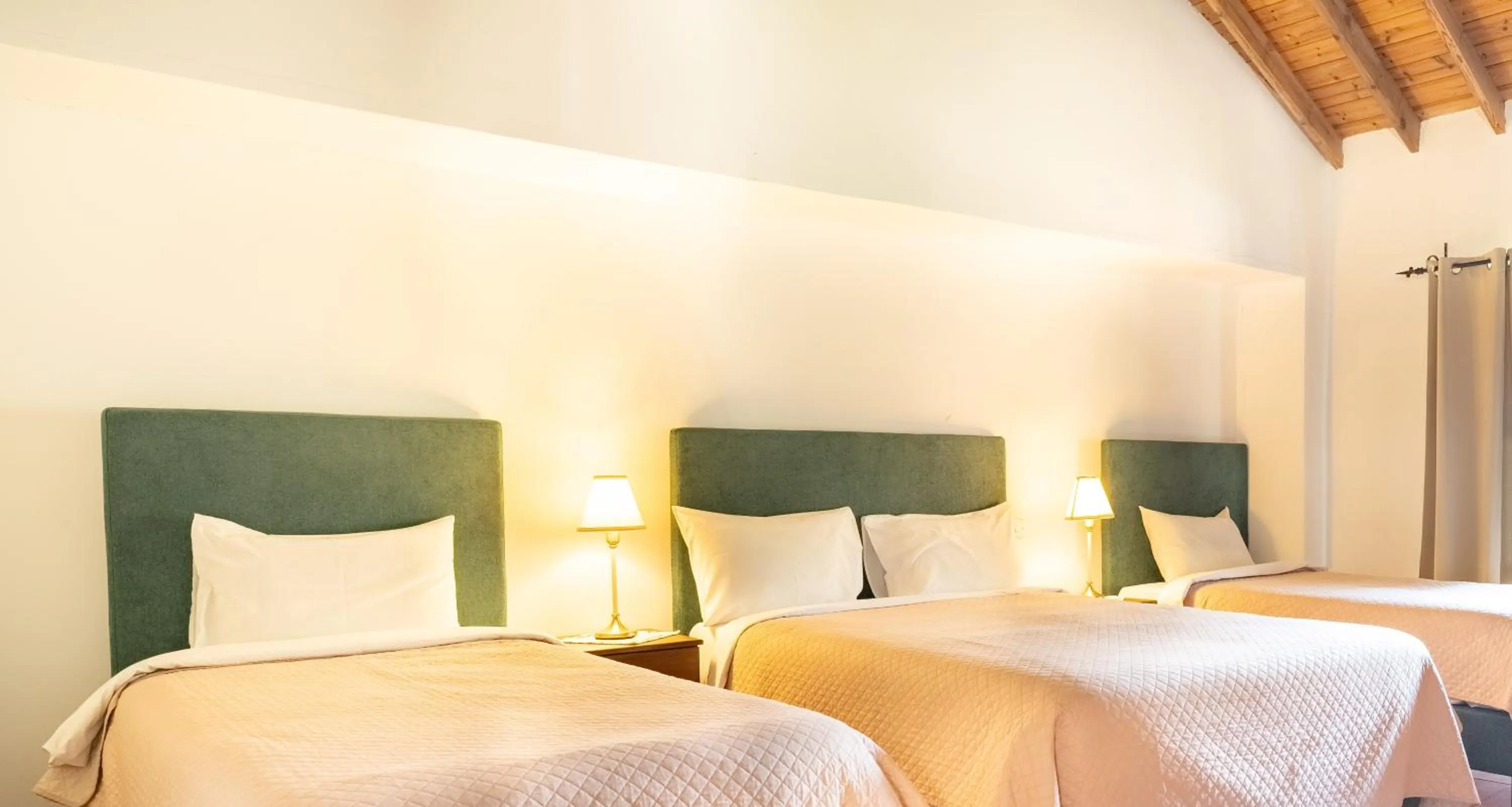 Bed in Ambelikos Traditional Agrohotel