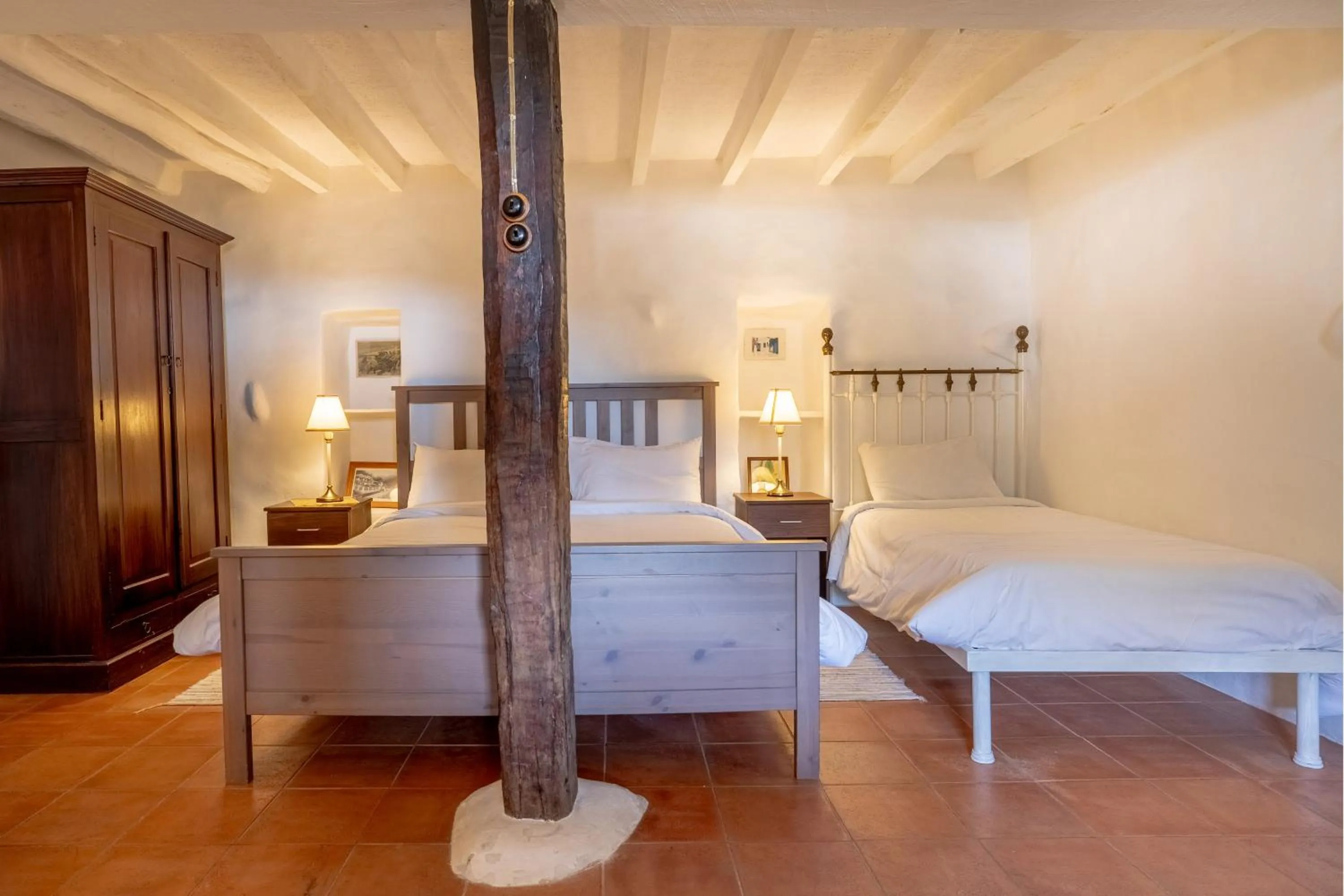 Bed in Ambelikos Traditional Agrohotel