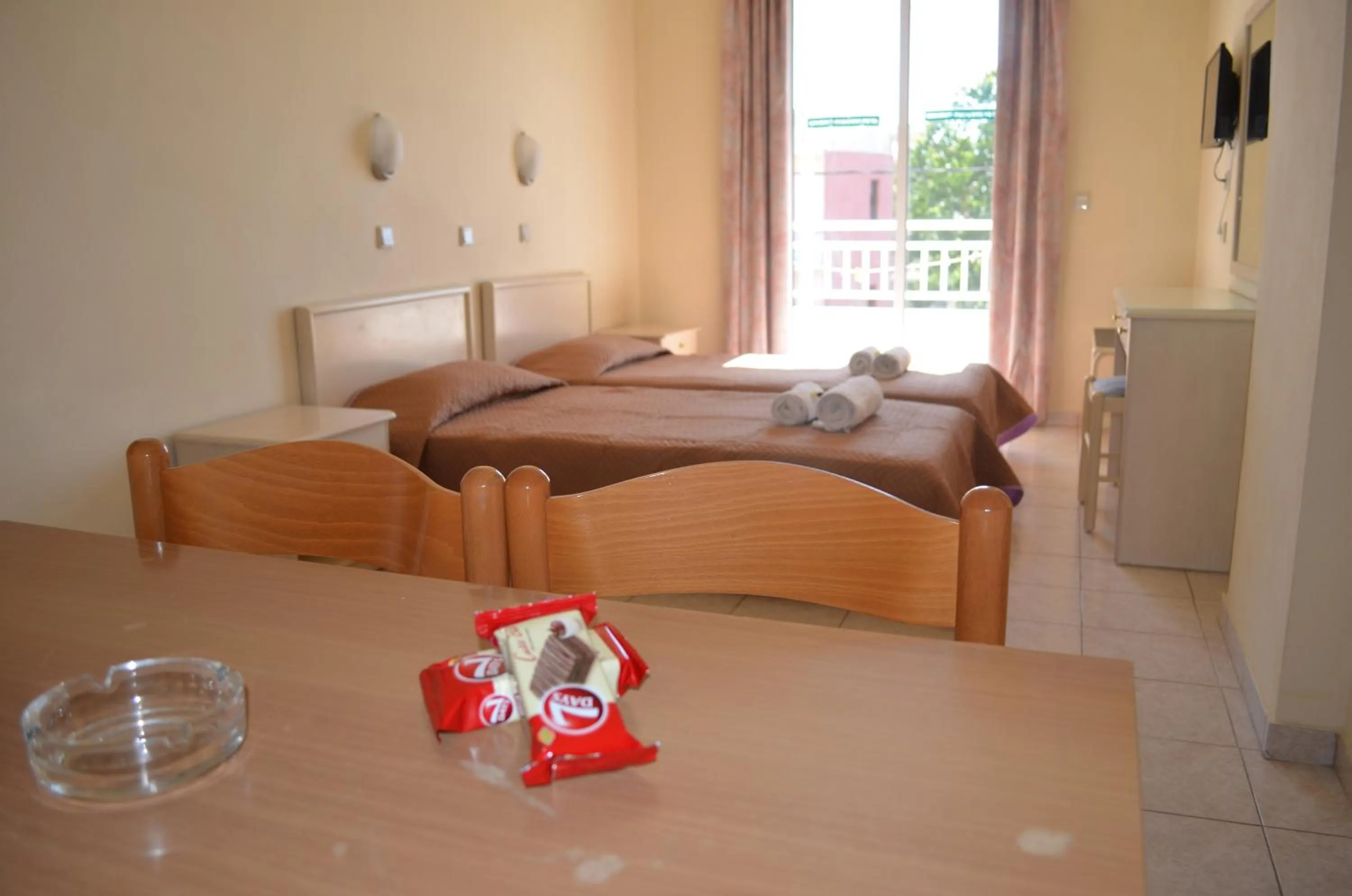 Bedroom, Bed in Kremasti Memories