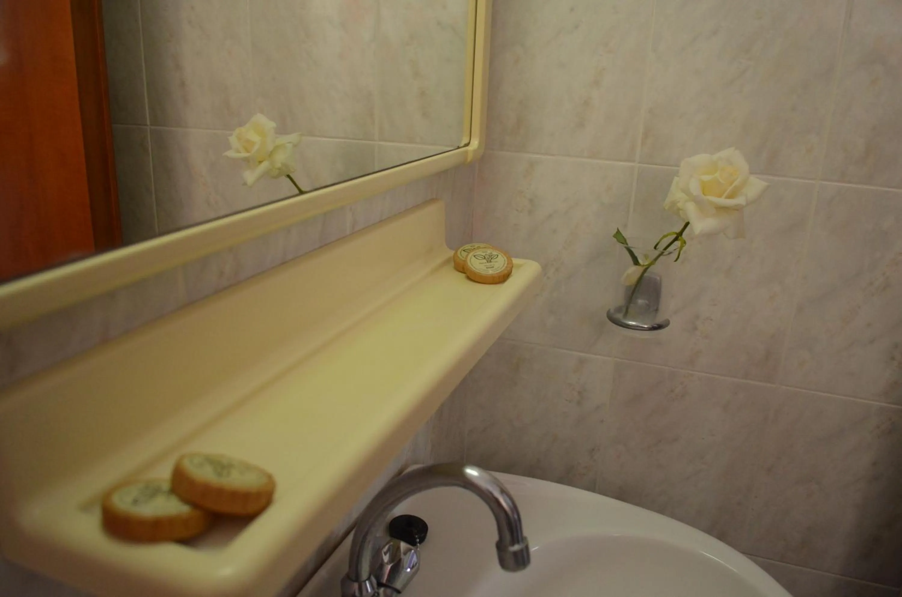 Bathroom in Kremasti Memories