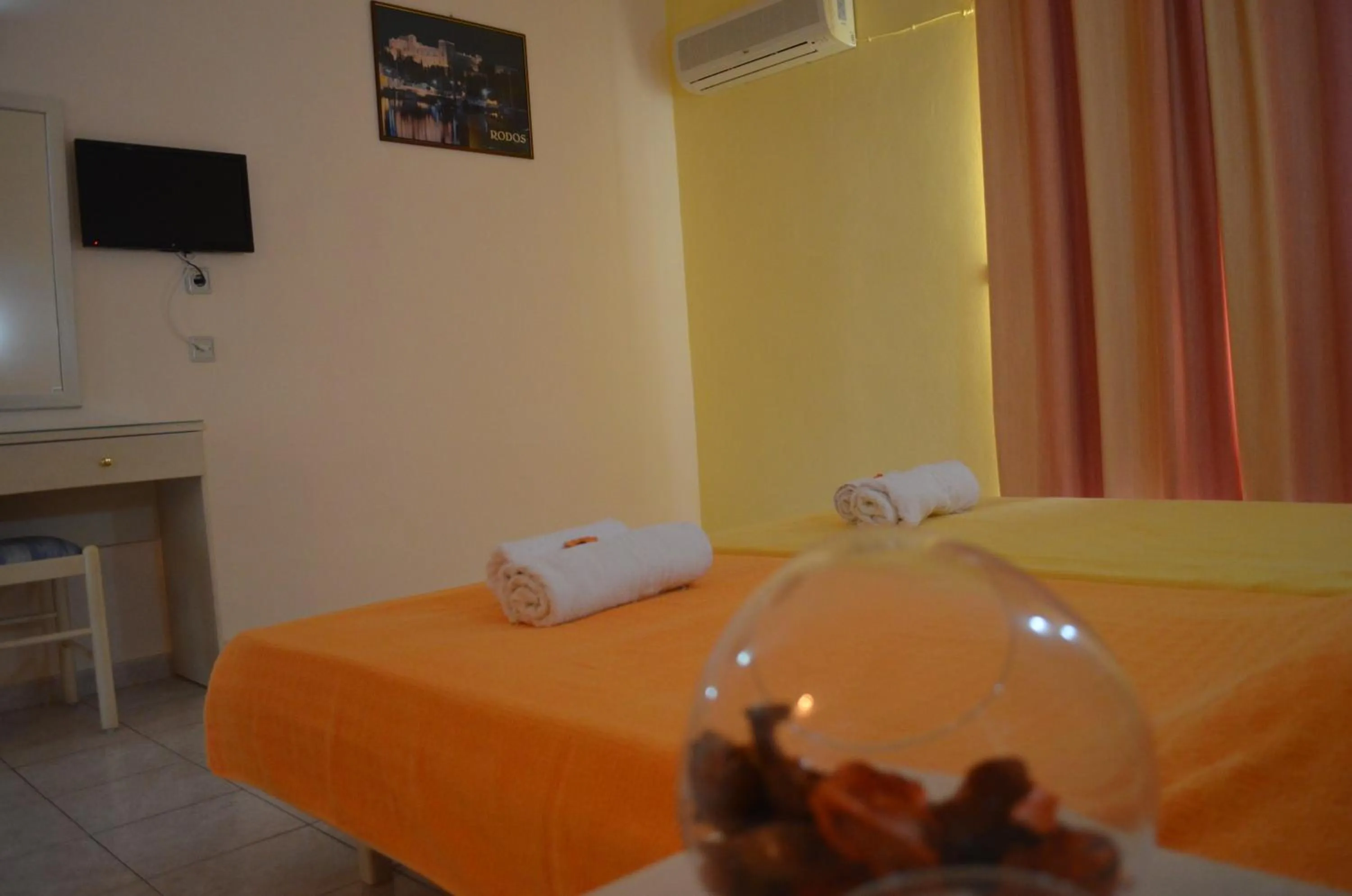 TV and multimedia, Bed in Kremasti Memories