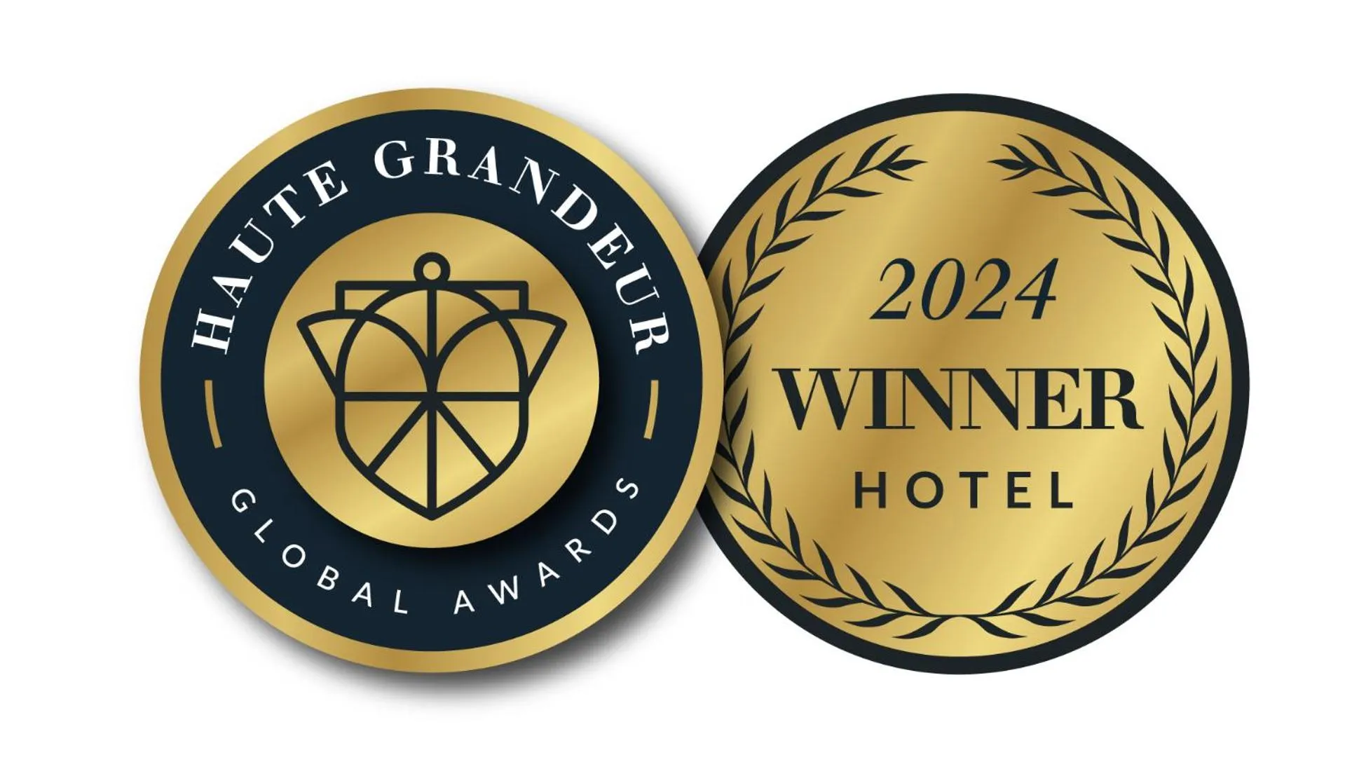 Property building in De Hoek Manor