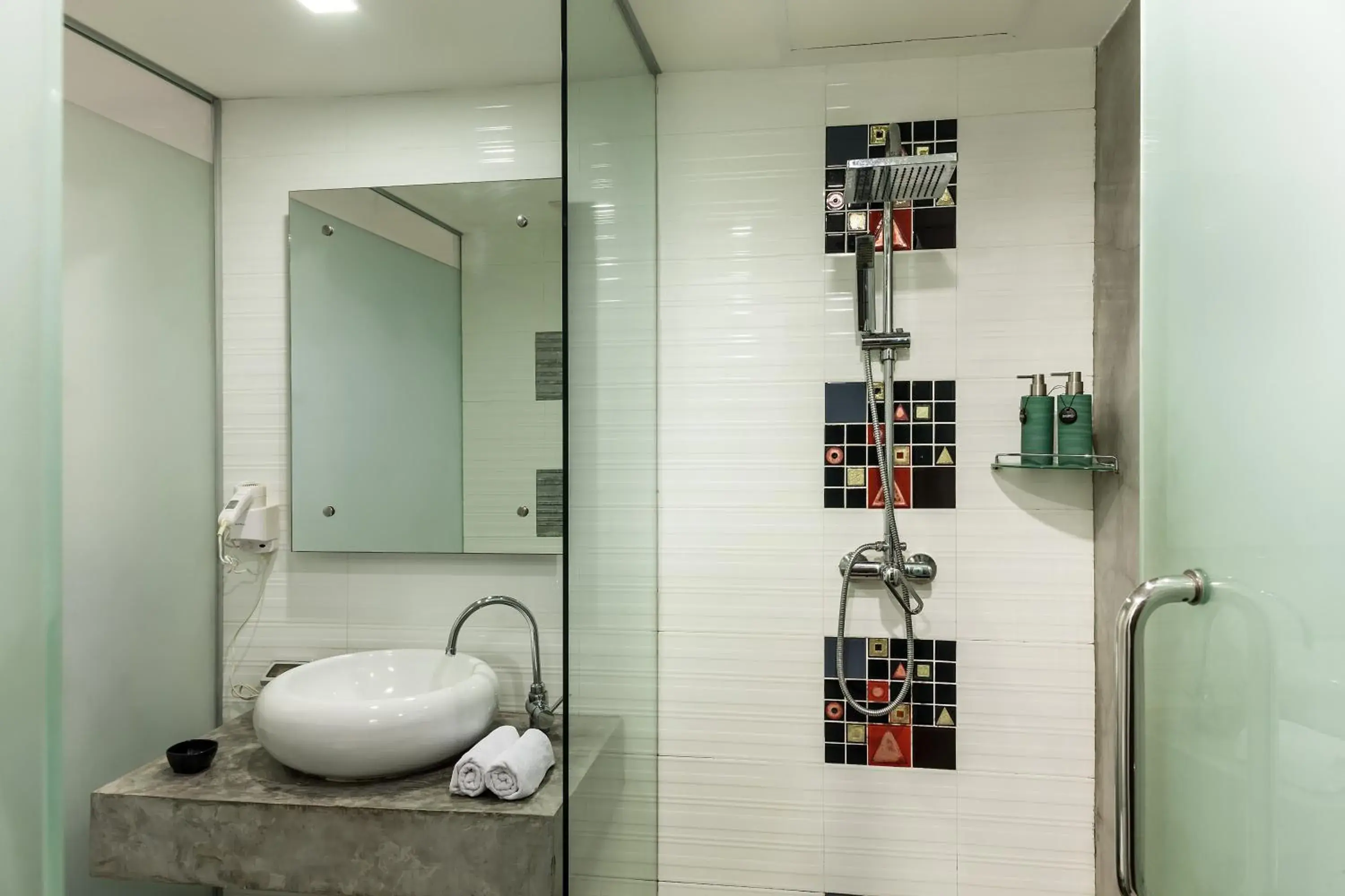 Superior Double or Twin Room in Armoni Patong Beach Hotel Superior Double or Twin Room in Armoni Patong Beach Hotel