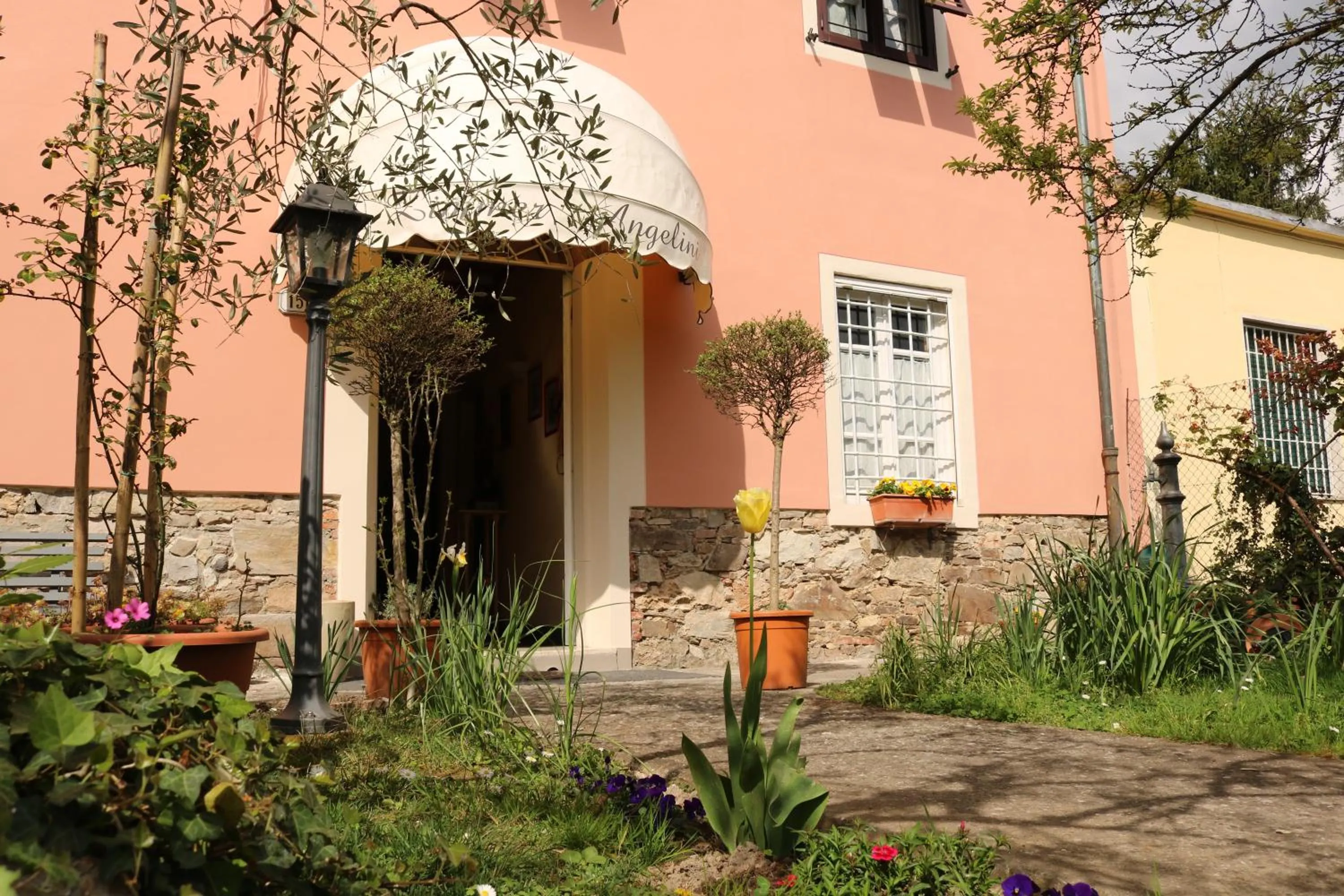 Facade/entrance in BeB Angelini dal 1911