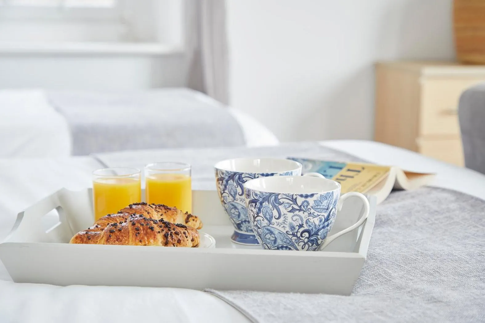 Food and drinks, Bed in Luccombe Manor Country House Hotel