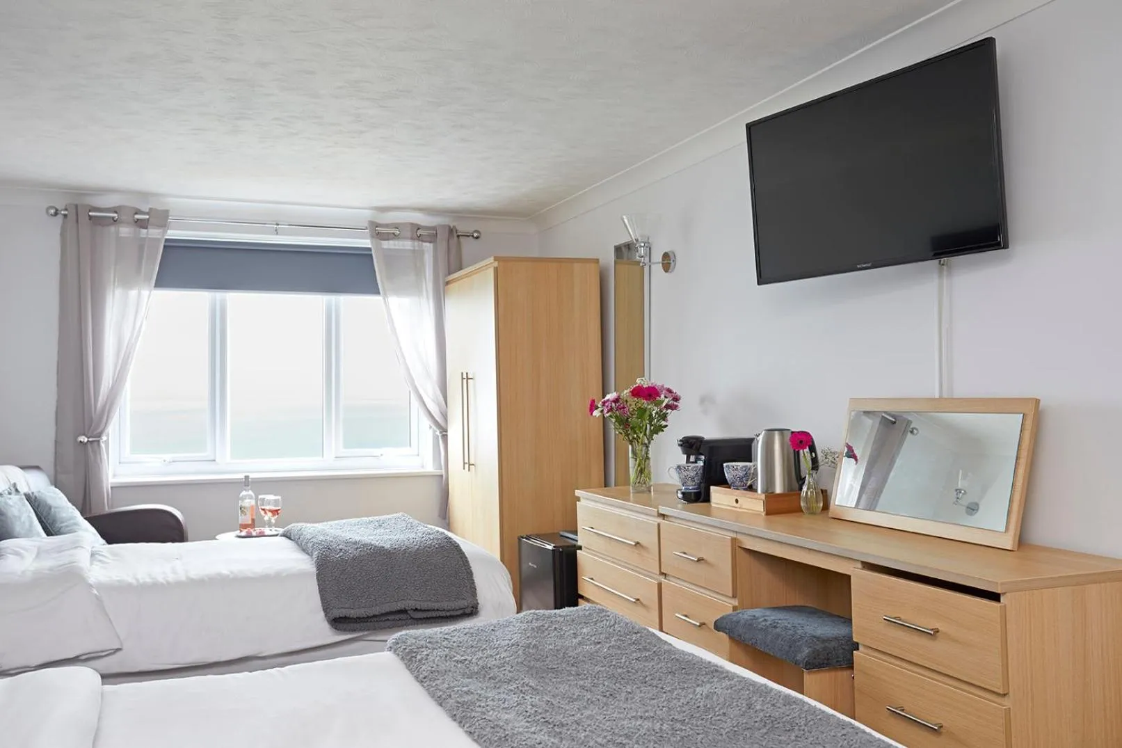 Bed in Luccombe Manor Country House Hotel