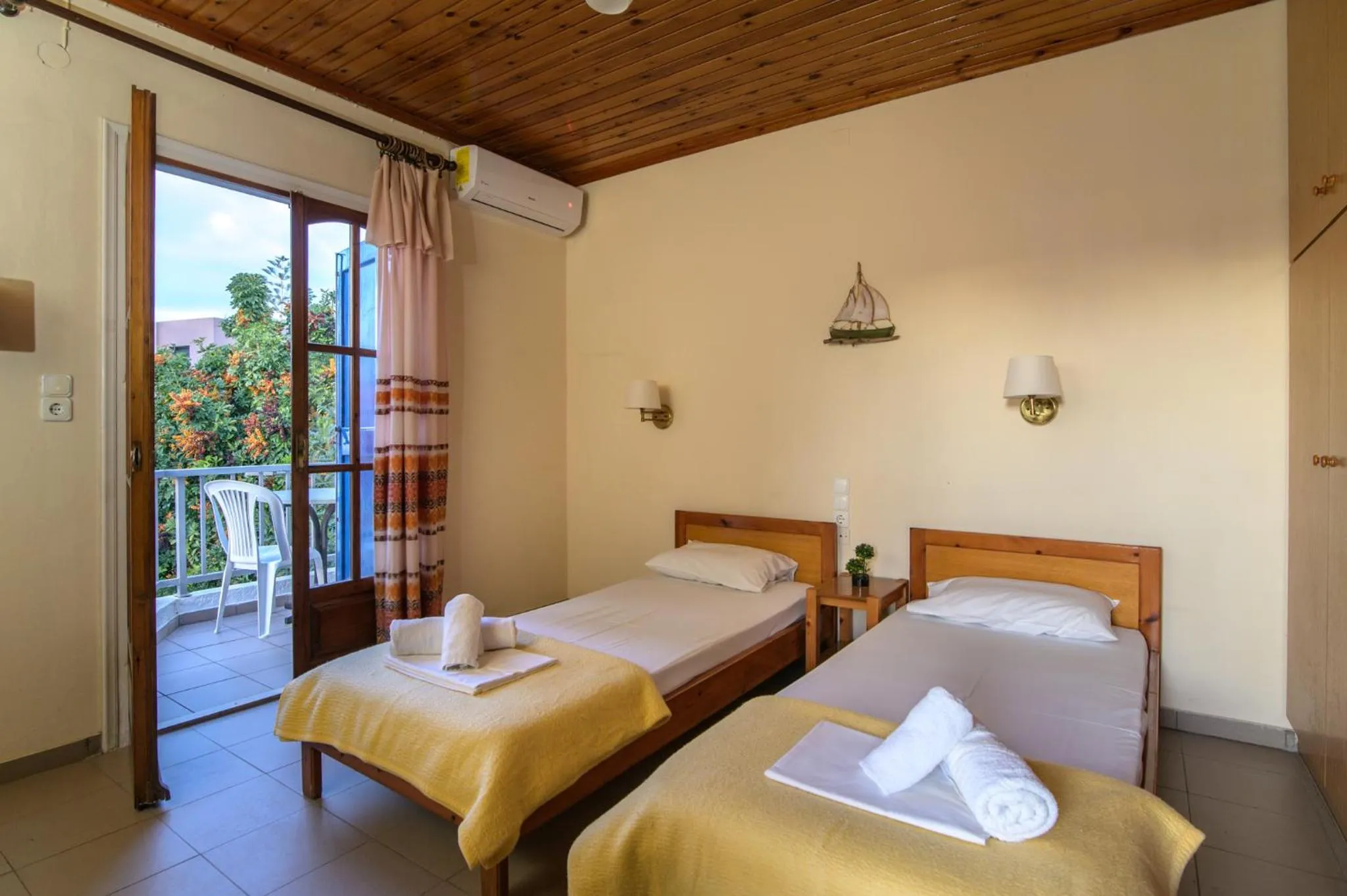 Photo of the whole room in Haris Apartments