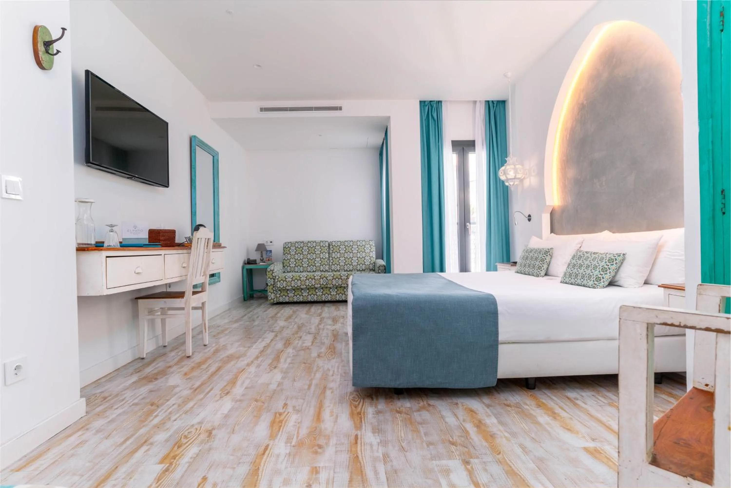 Bed in La Residencia Puerto Hotel & Spa