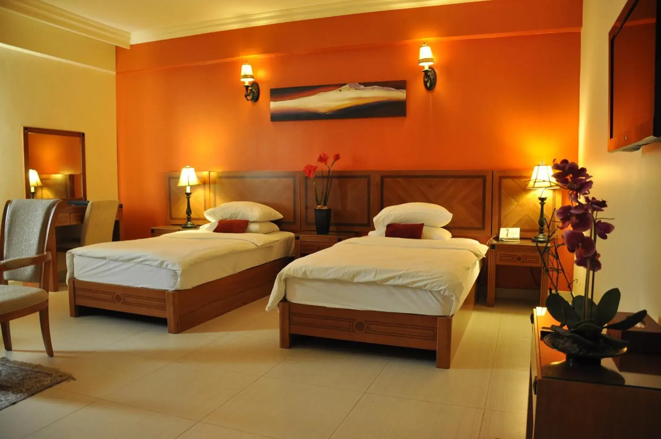 Deluxe Twin Room in La Rosa Hotel Oman Deluxe Twin Room in La Rosa Hotel Oman