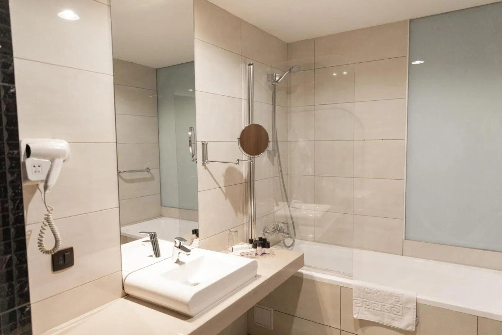 Bathroom in Hotel Sirius