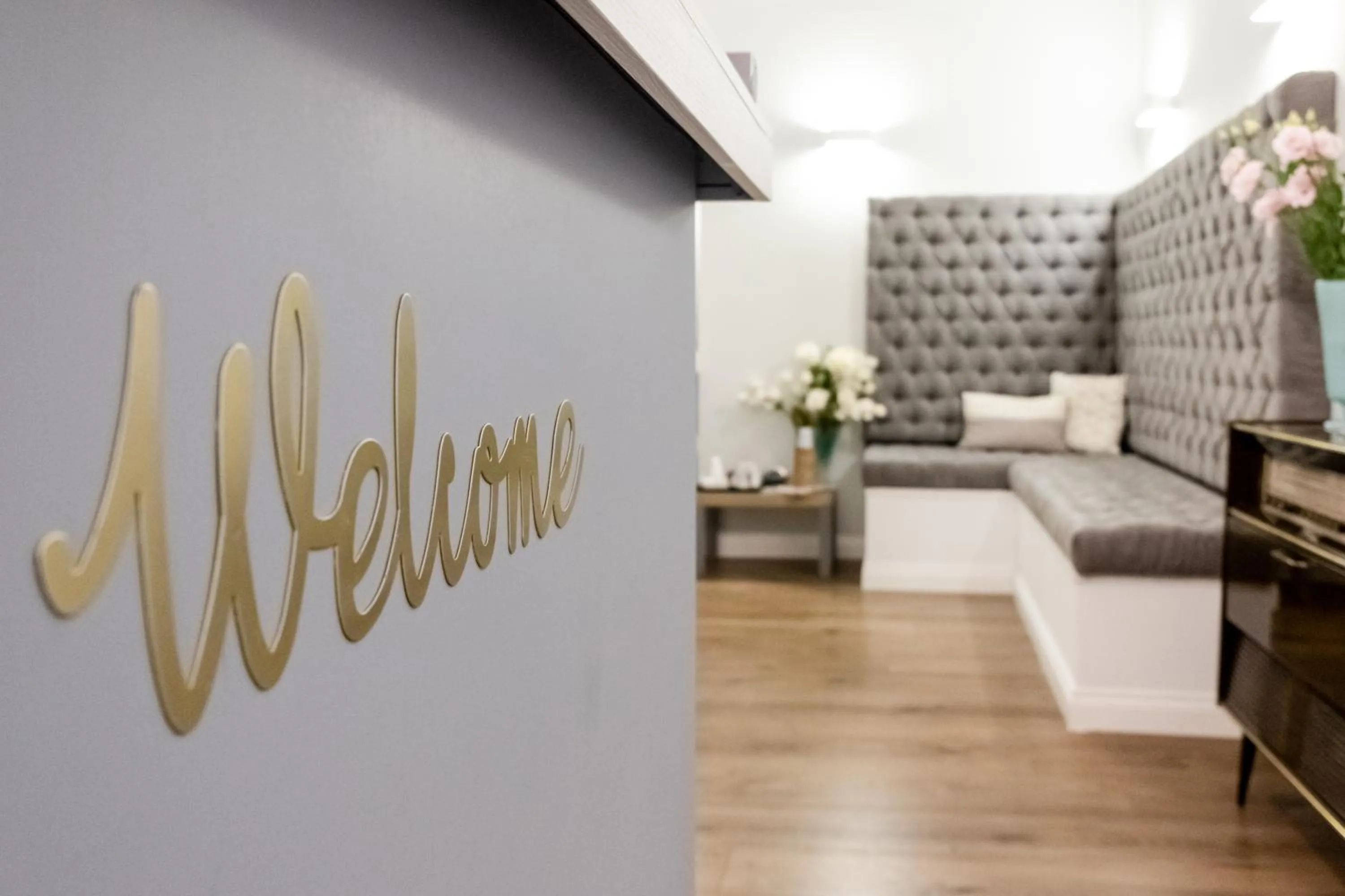 Lobby or reception in Eighty Four Rooms