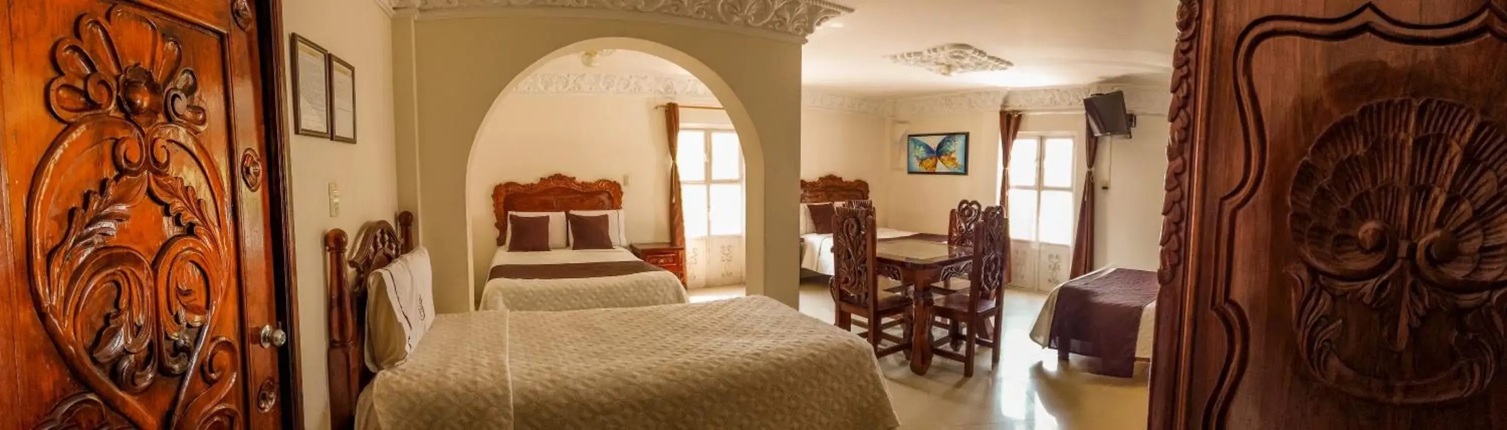 Deluxe Quadruple Room in Hotel Royal Puebla Deluxe Quadruple Room in Hotel Royal Puebla