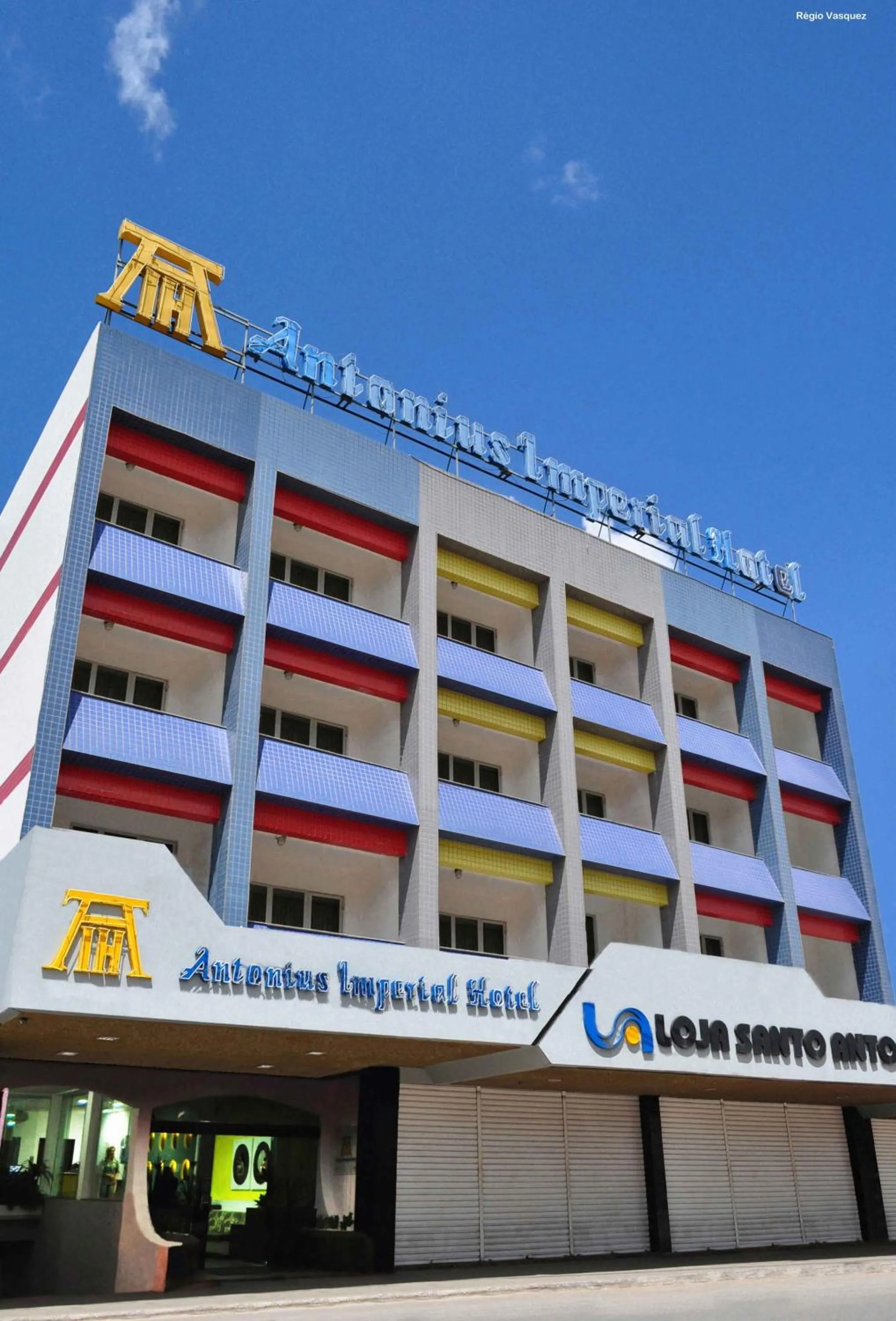 Facade/entrance in Antonius Imperial Hotel