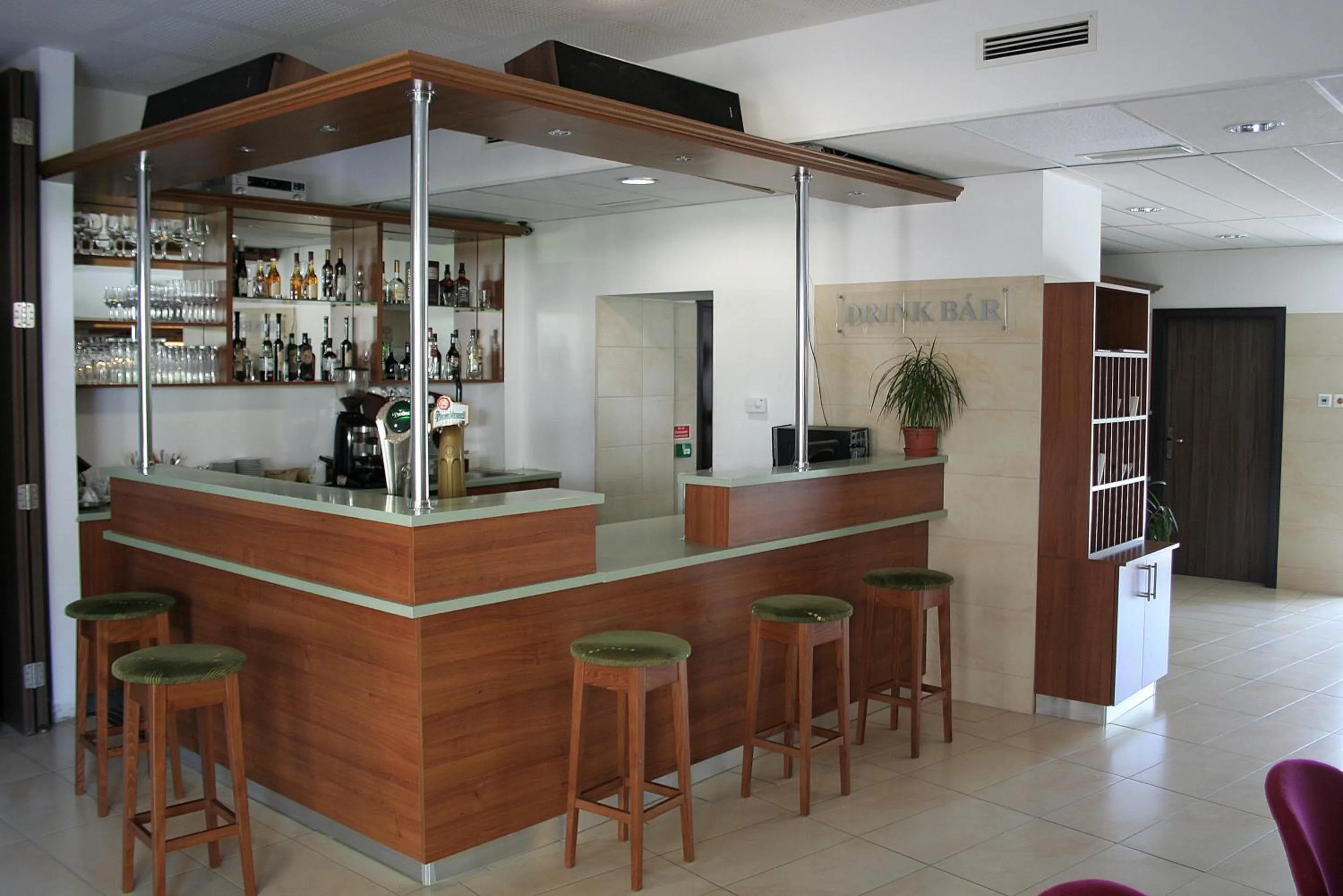 Lounge or bar in Hotel Kelep