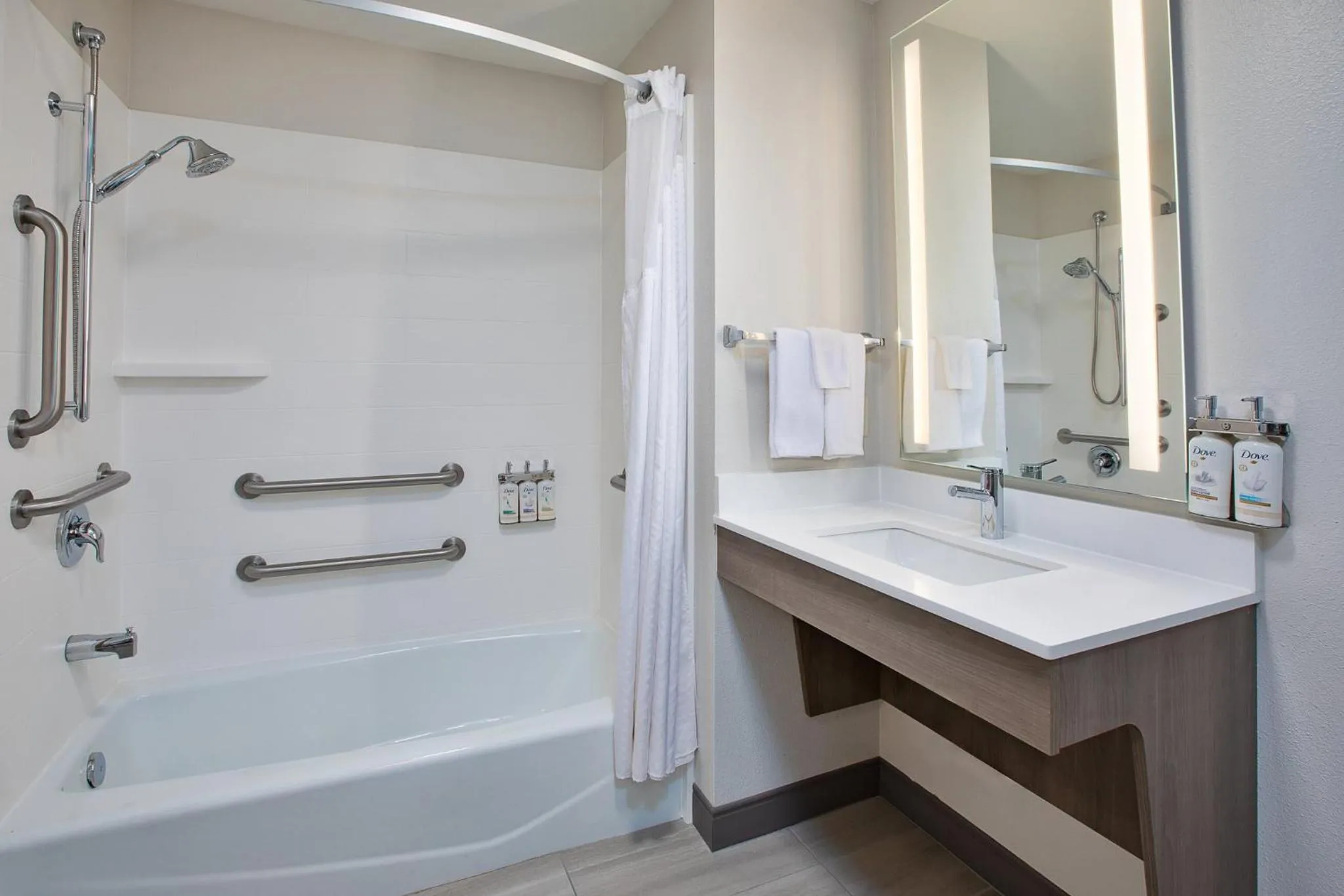 Bathroom in Holiday Inn Express & Suites Sioux Falls Southwest by IHG