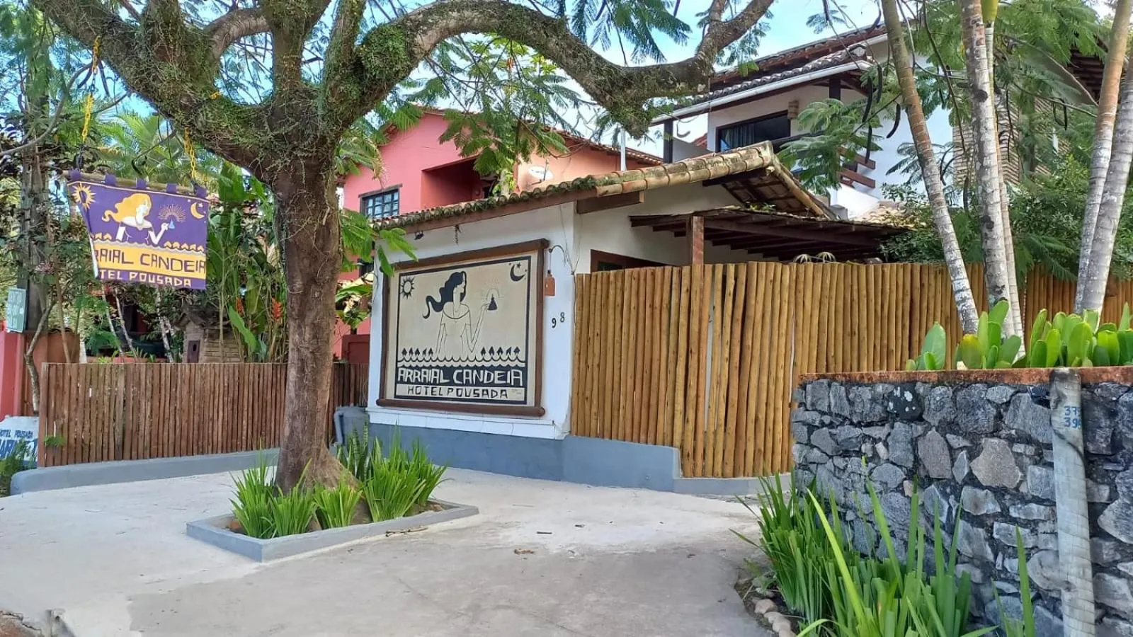 Pousada Arraial Candeia