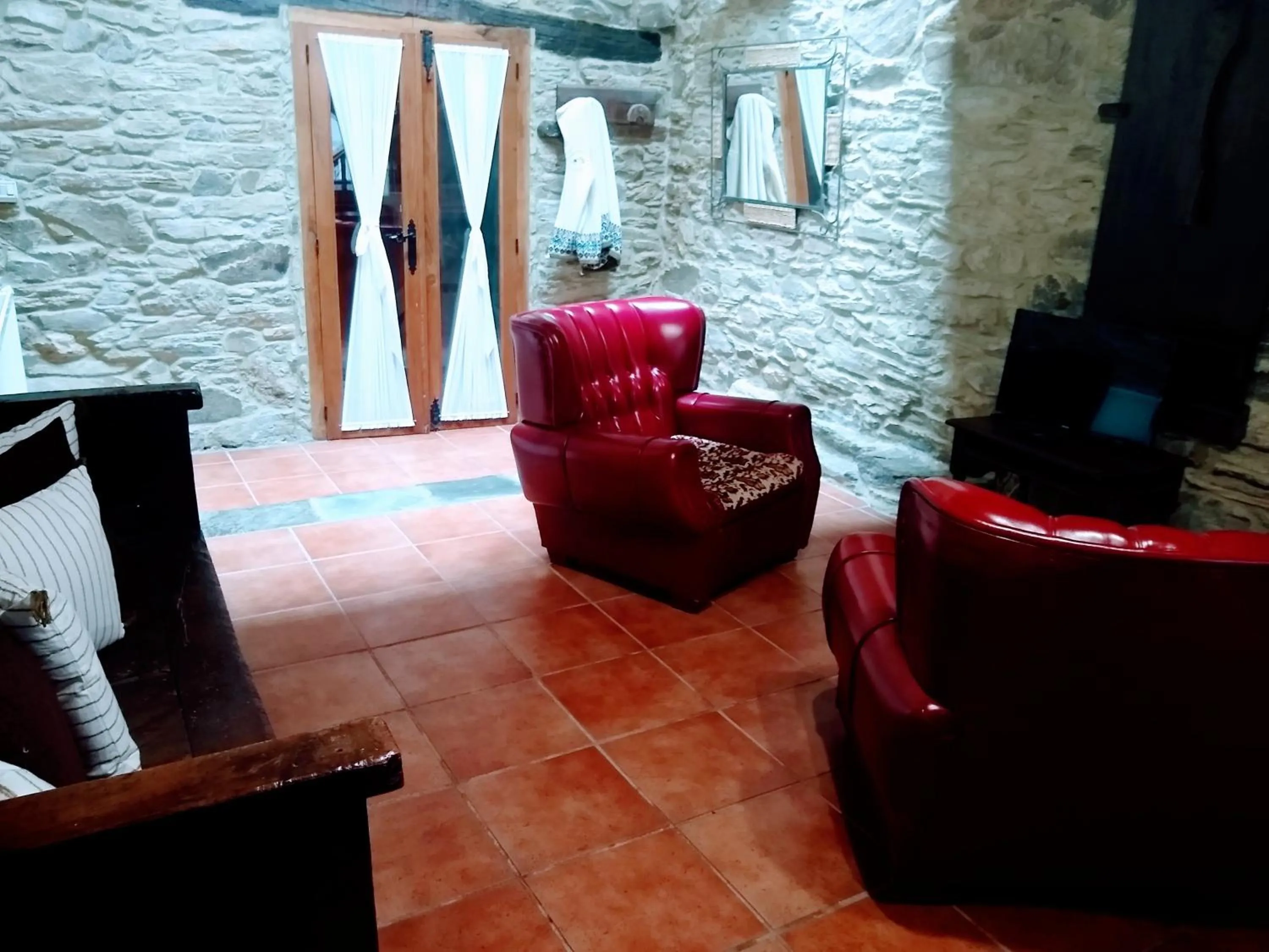 TV and multimedia in Casa Pacios by M de Santiago