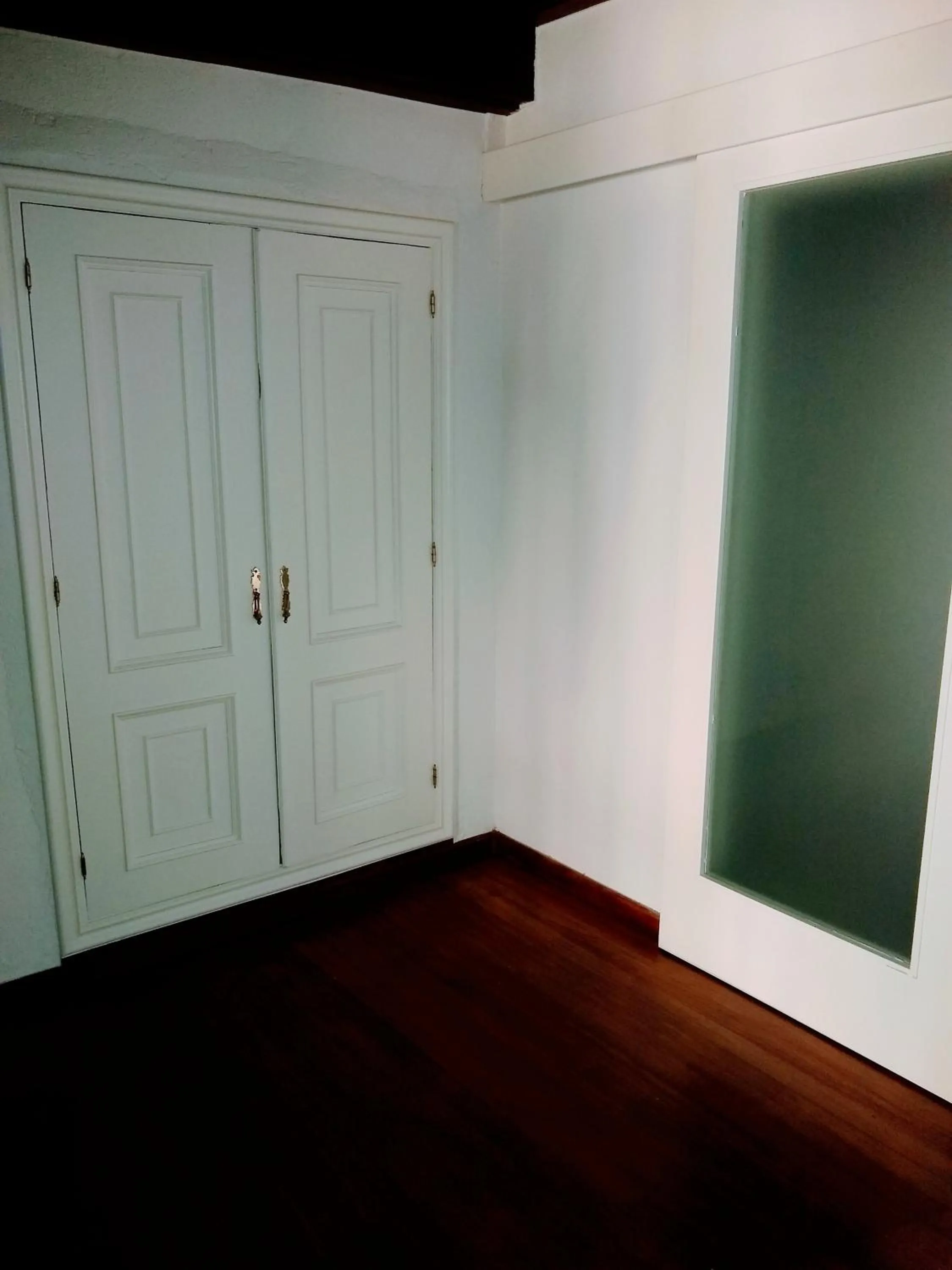 wardrobe in Casa Pacios by M de Santiago