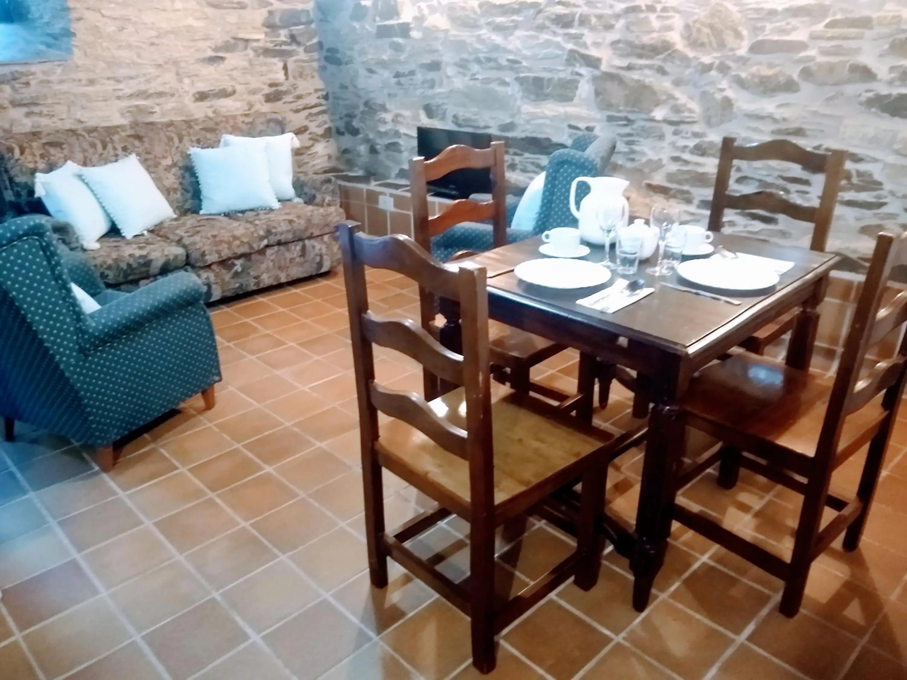 Living room in Casa Pacios by M de Santiago