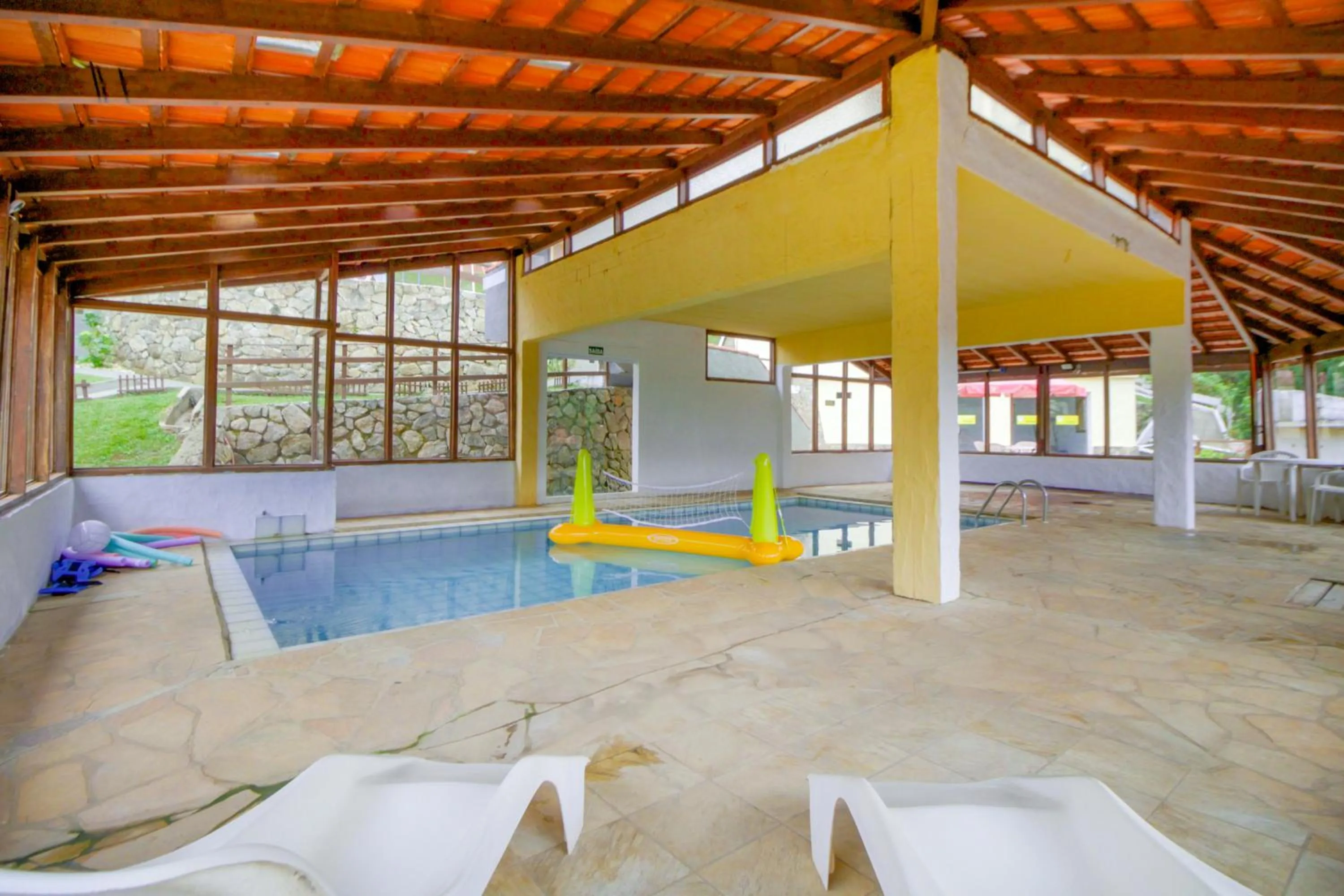 Swimming pool in VELINN Hotel Ninho do Falcão