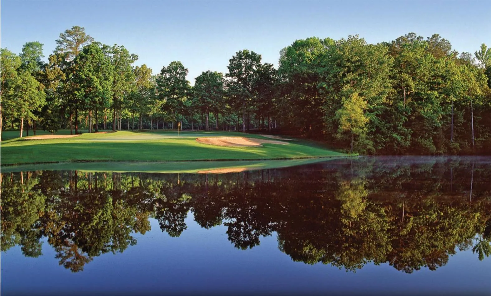 Golfcourse in The Tides Inn