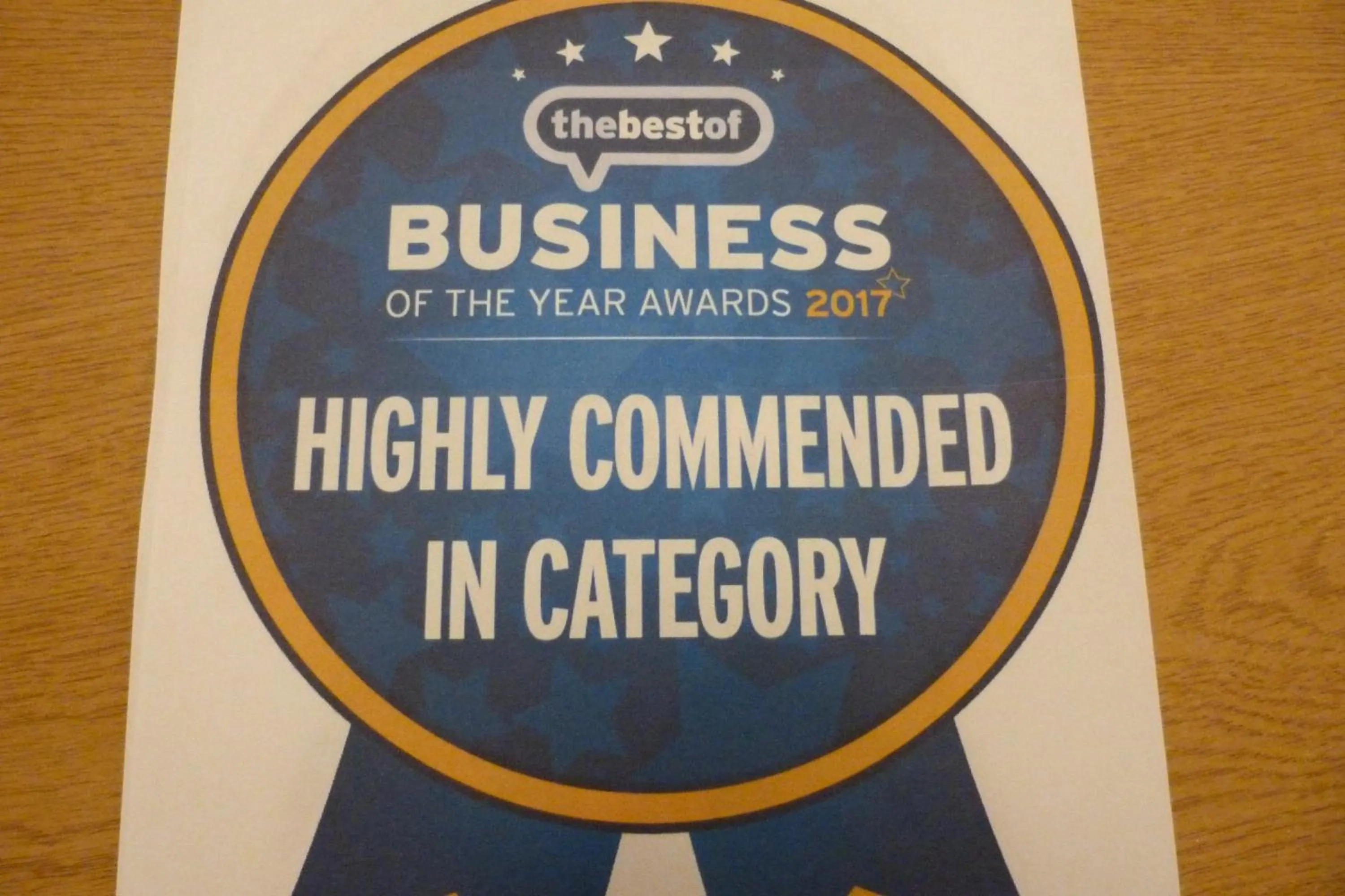 Logo/Certificate/Sign in Railway Inn