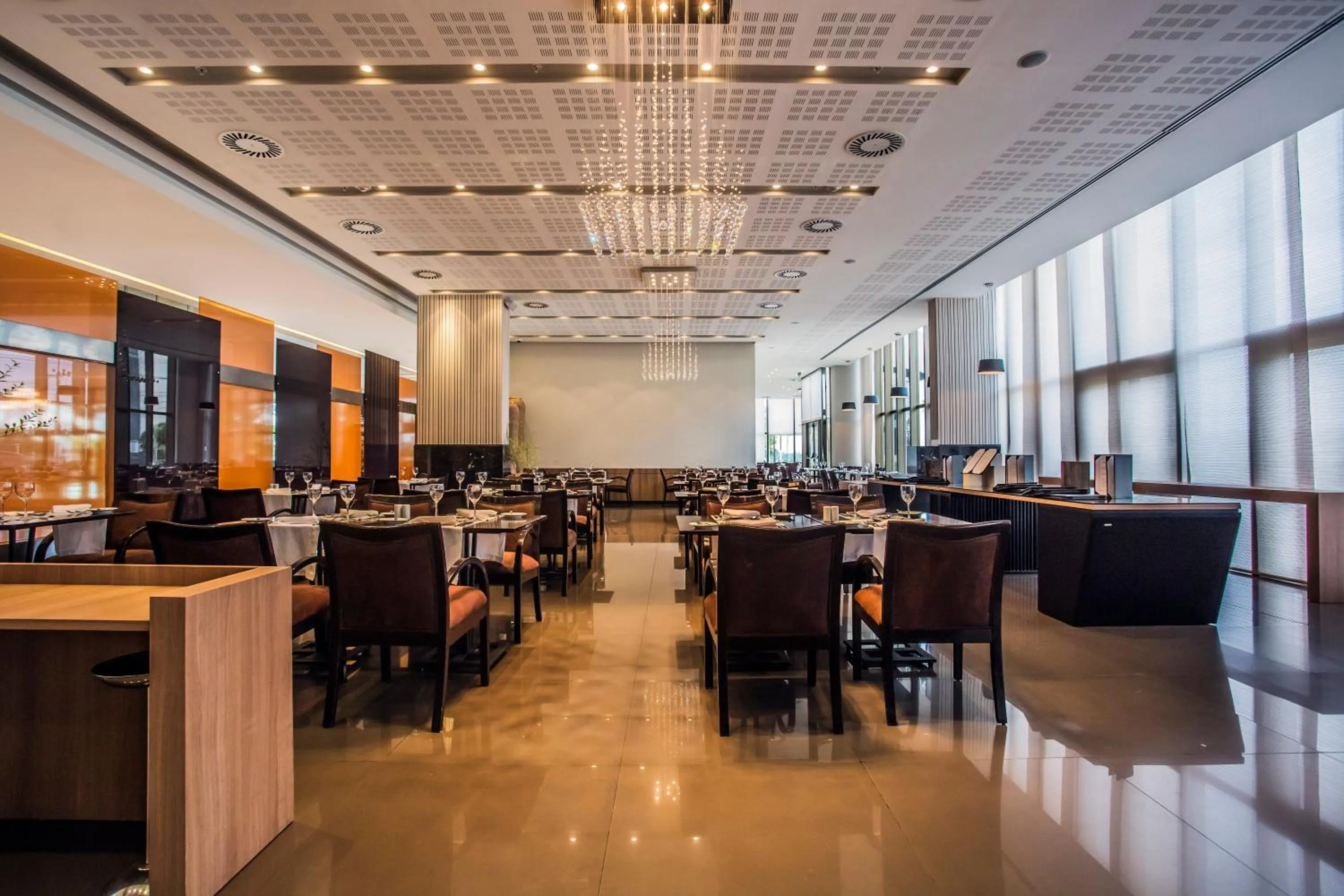 Restaurant/places to eat in Gran Bourbon Hotel Asuncion