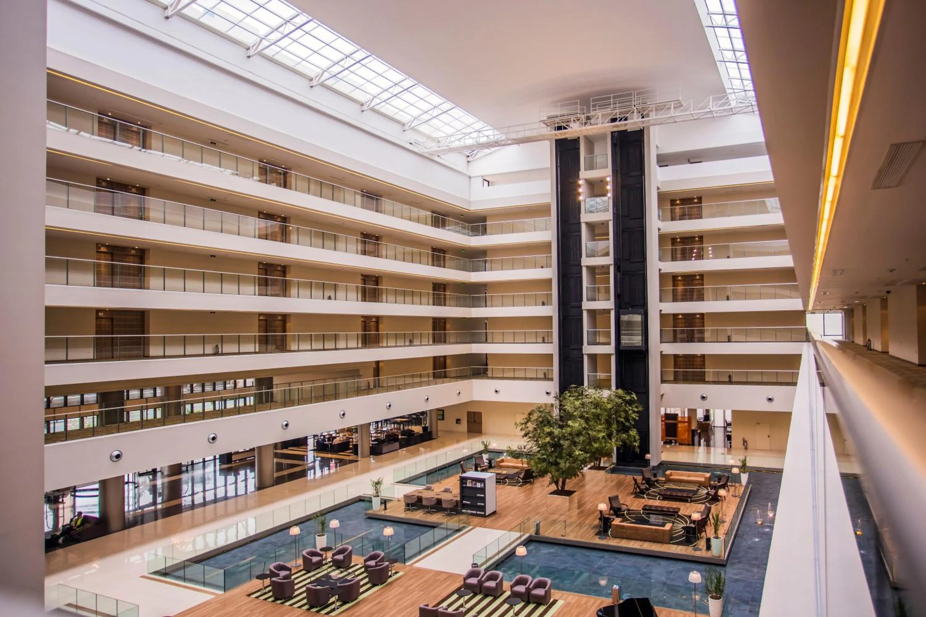 Lobby or reception in Gran Bourbon Hotel Asuncion