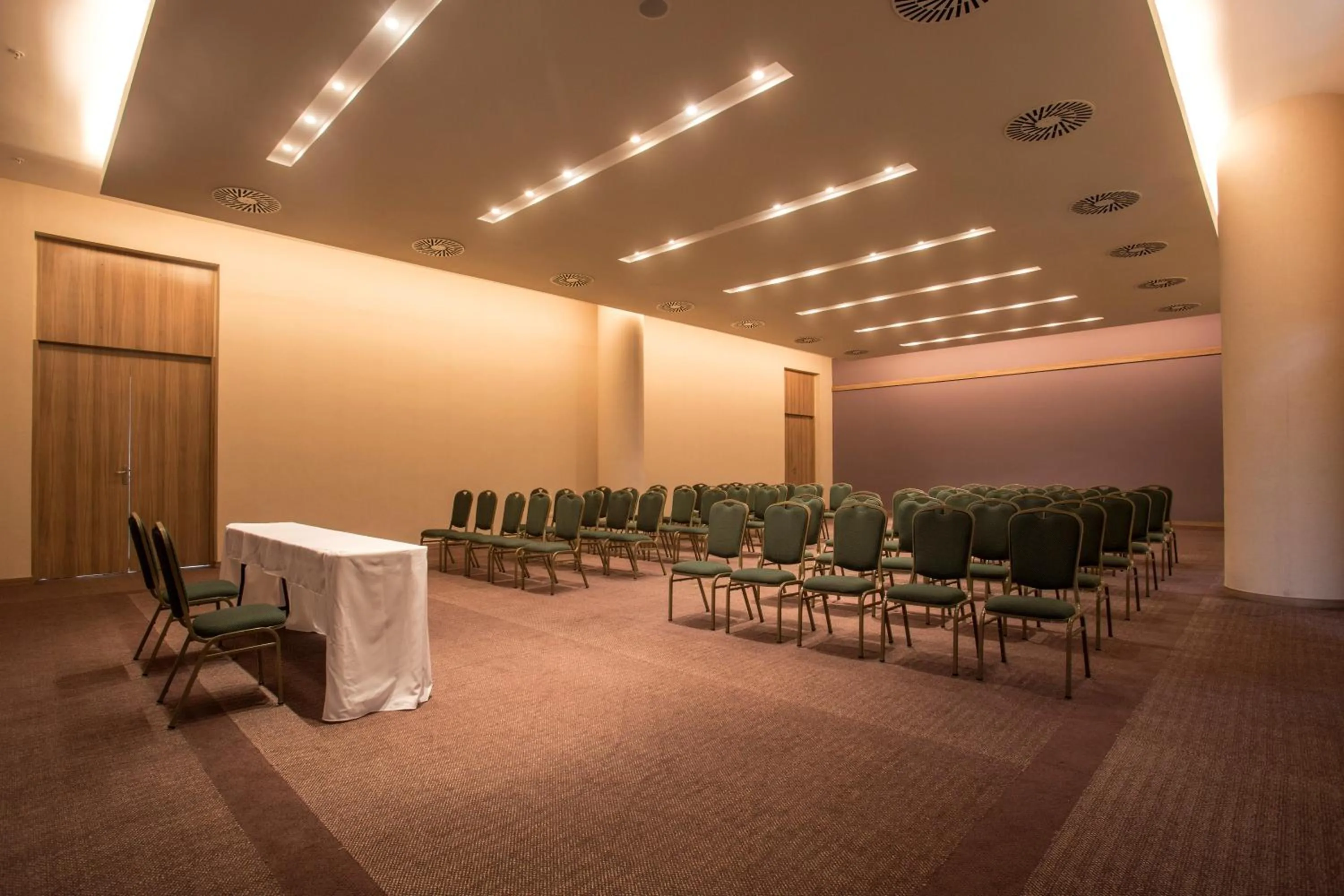 Meeting/conference room in Gran Bourbon Hotel Asuncion