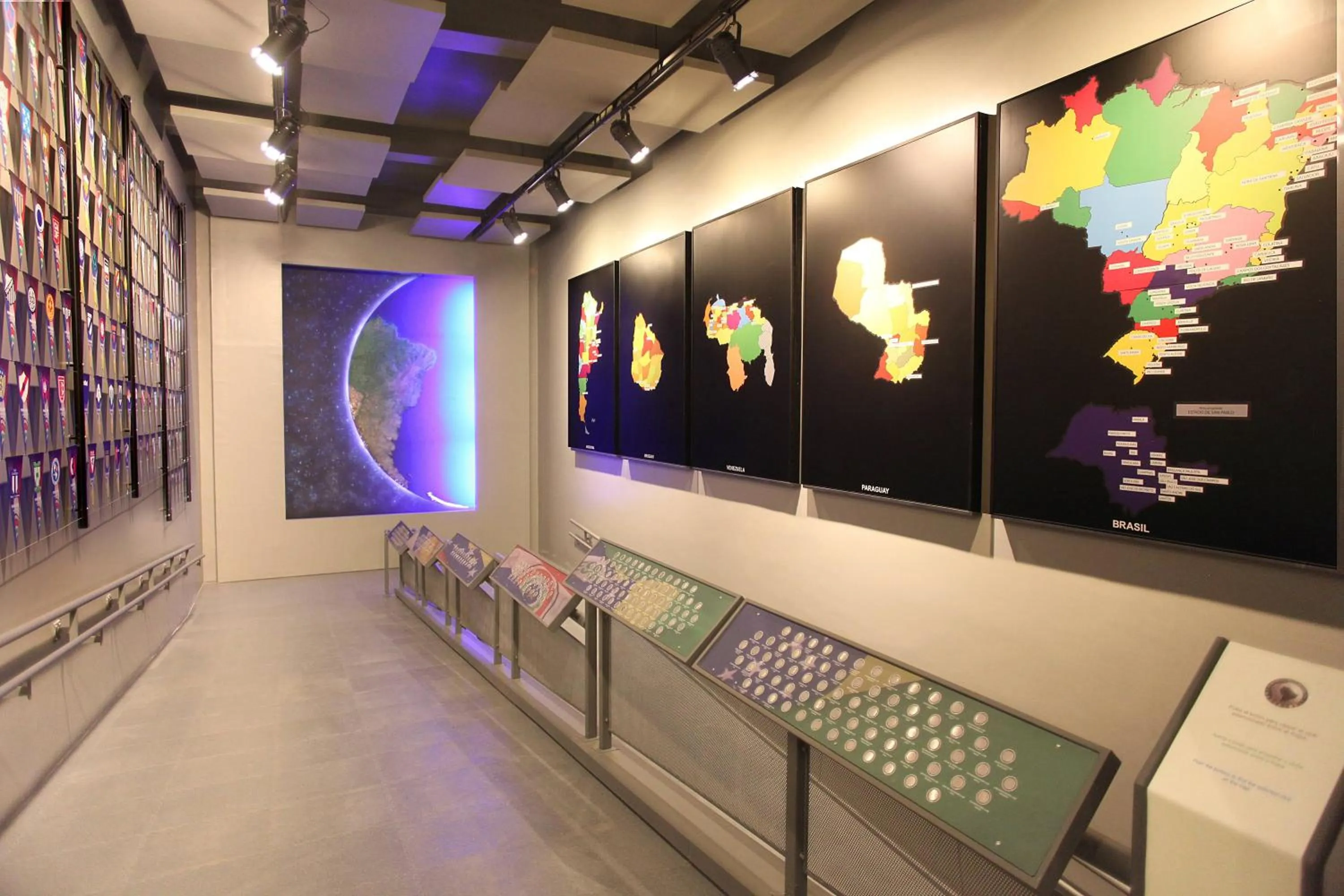 Entertainment in Gran Bourbon Hotel Asuncion