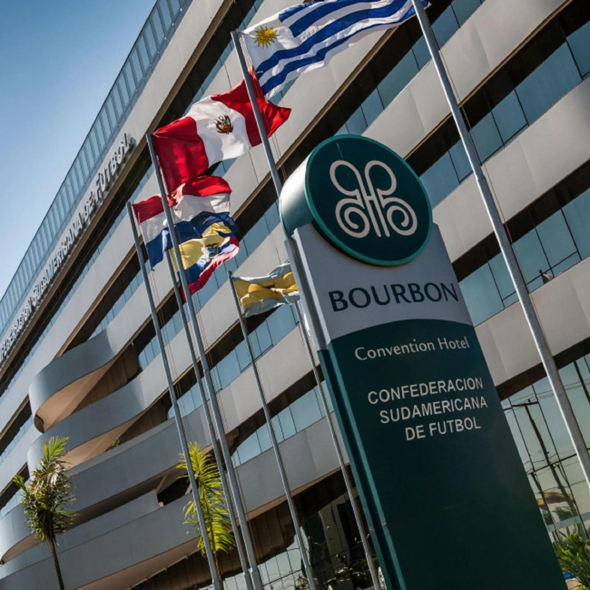 Facade/entrance in Gran Bourbon Hotel Asuncion