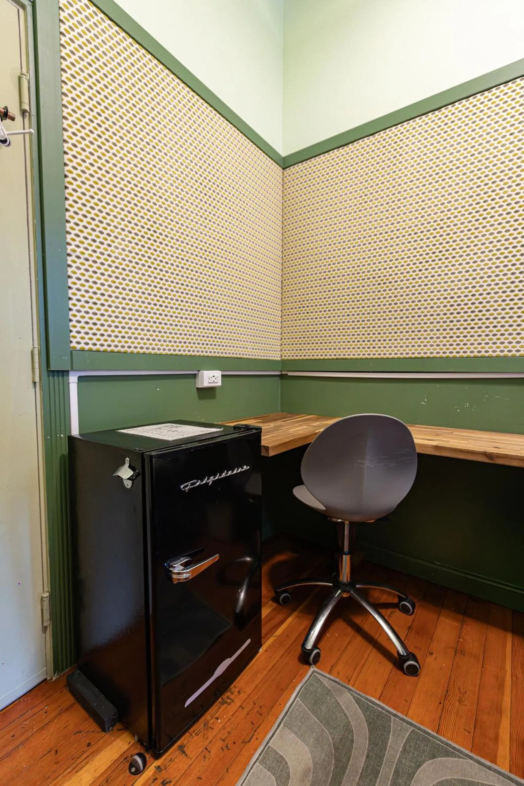 Bedroom in The Cambie Hostel Seymour