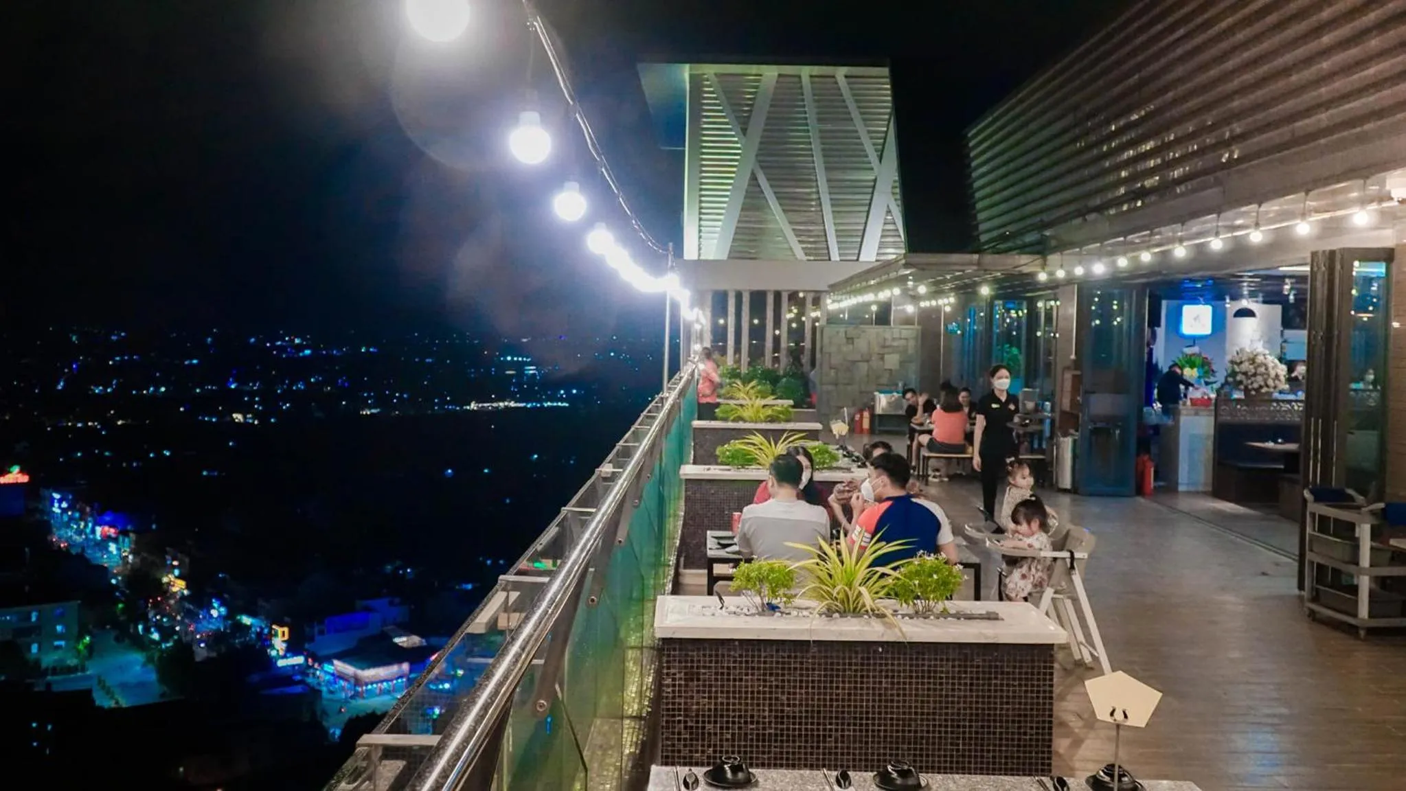 Property building in The Mira Central Park Hotel