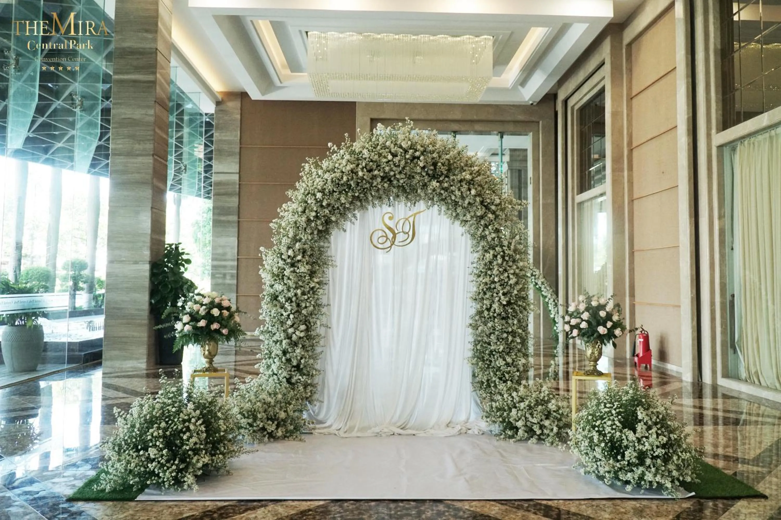 Property building in The Mira Central Park Hotel