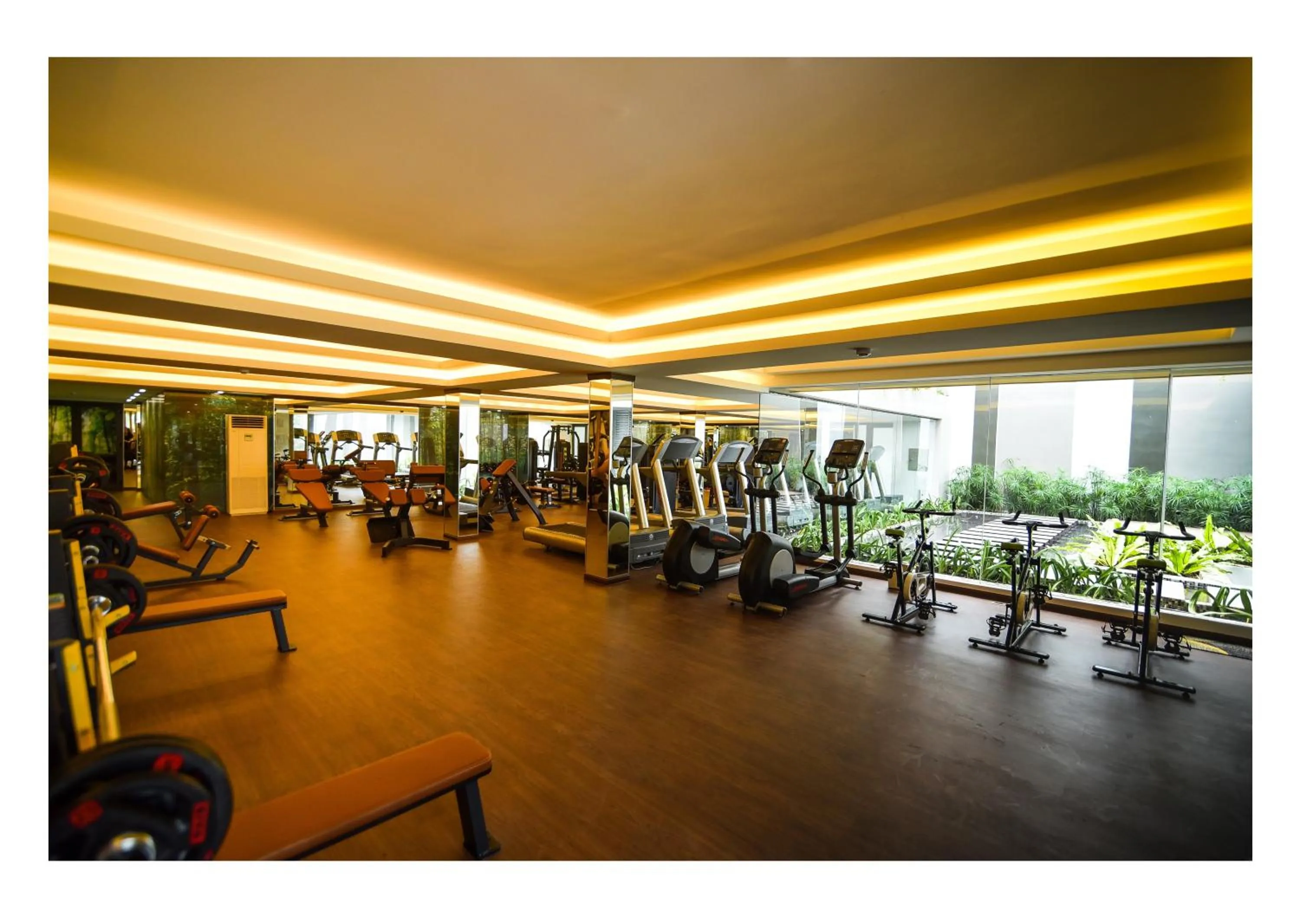 Fitness centre/facilities in The Mira Central Park Hotel