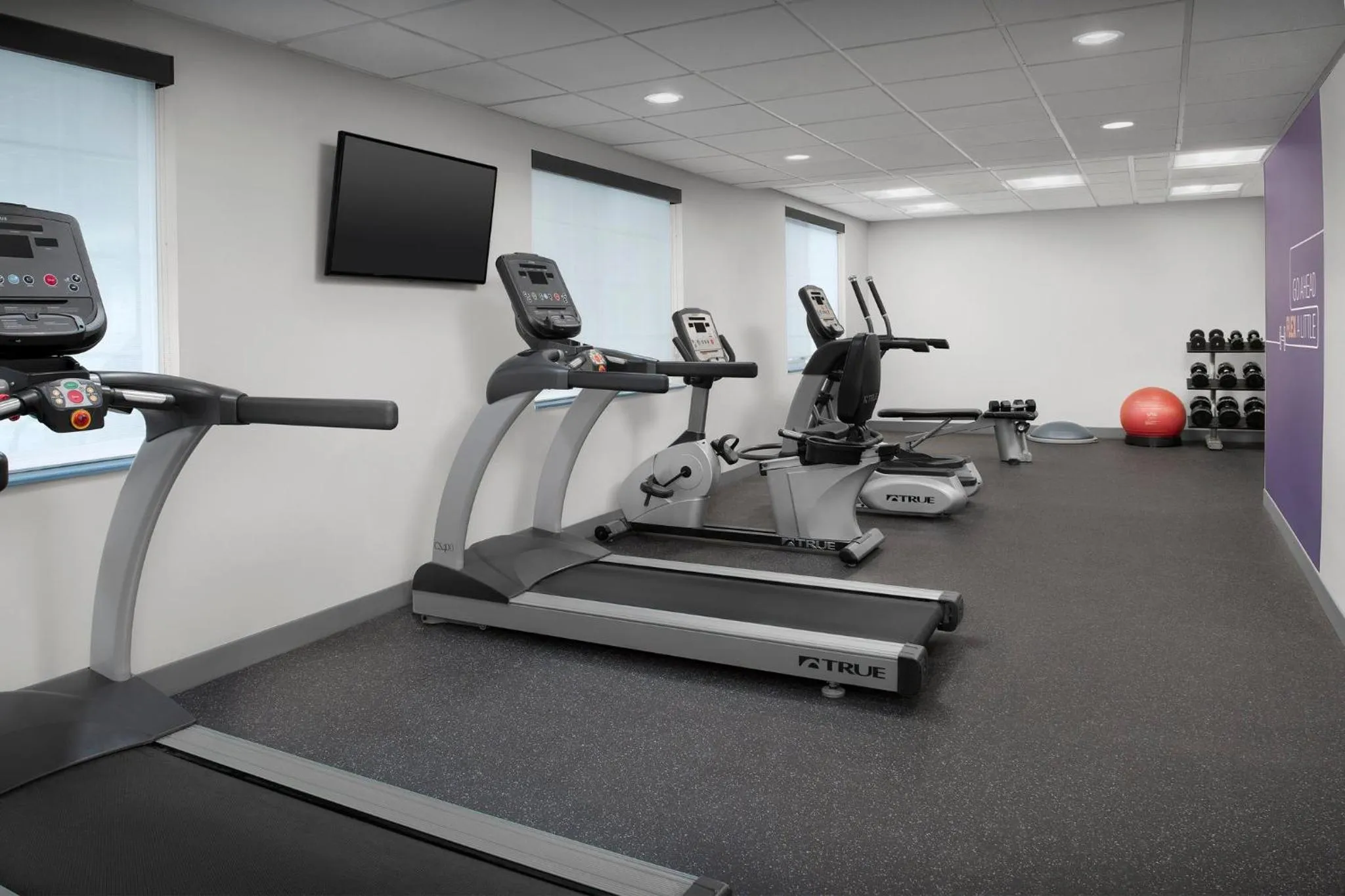 Fitness centre/facilities in Holiday Inn Express Spokane Airport by IHG
