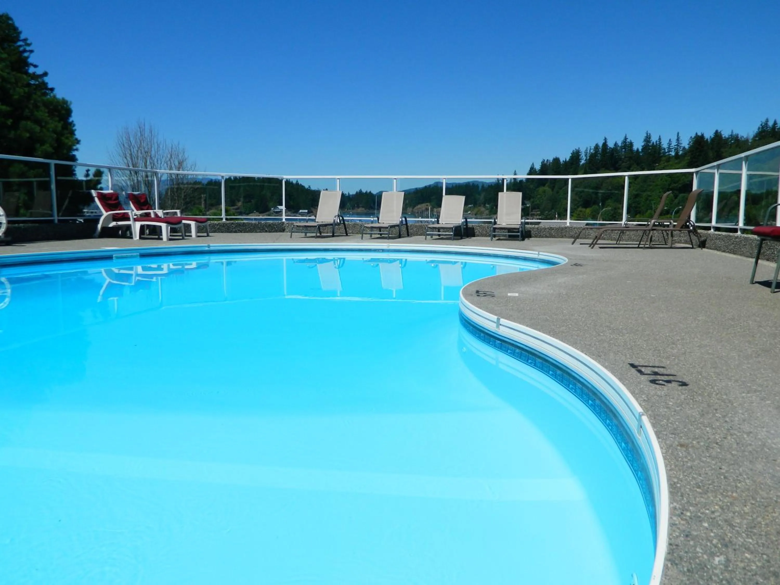 Swimming pool in High Point Resort
