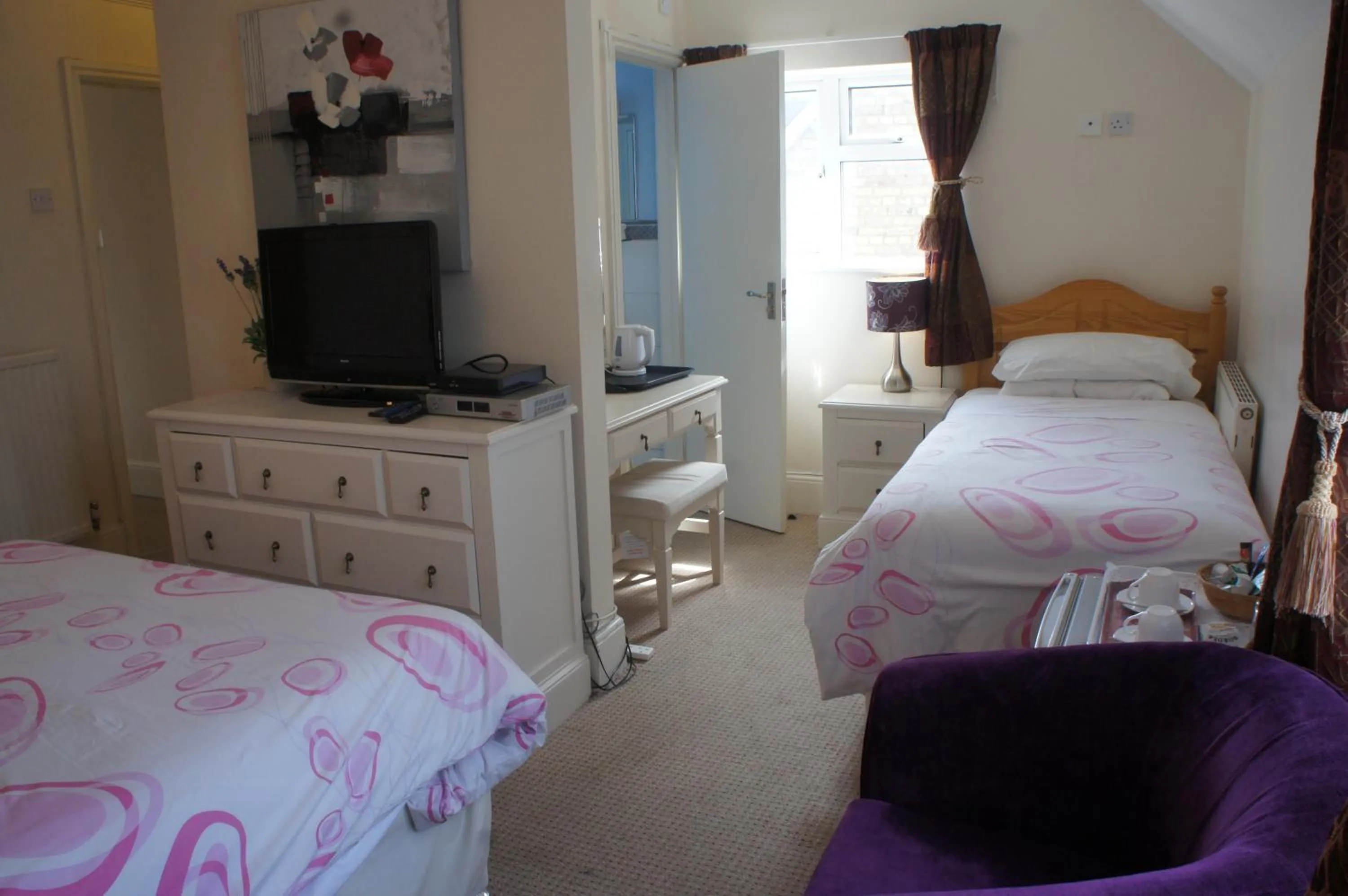 Bed in Amazon Guest House