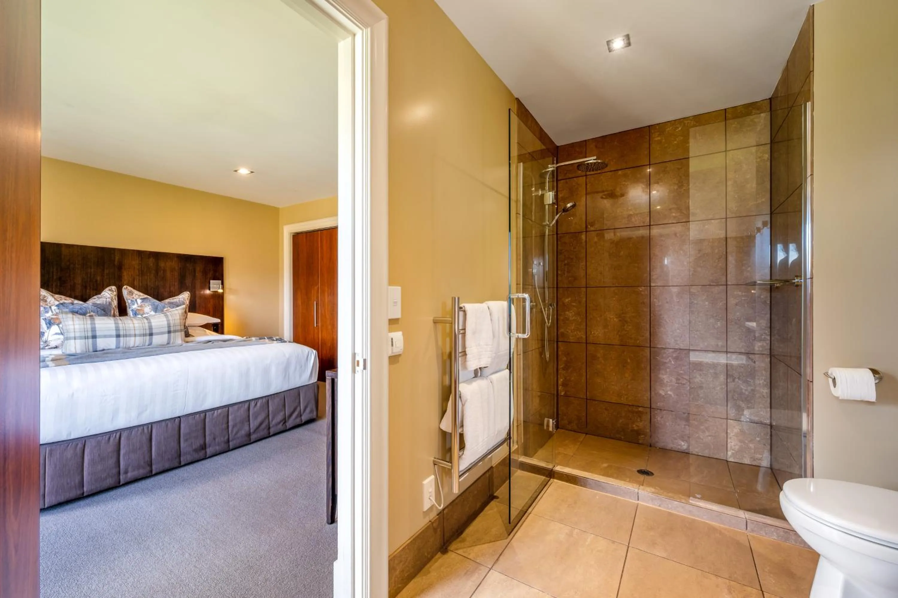 Bed in Platinum Queenstown