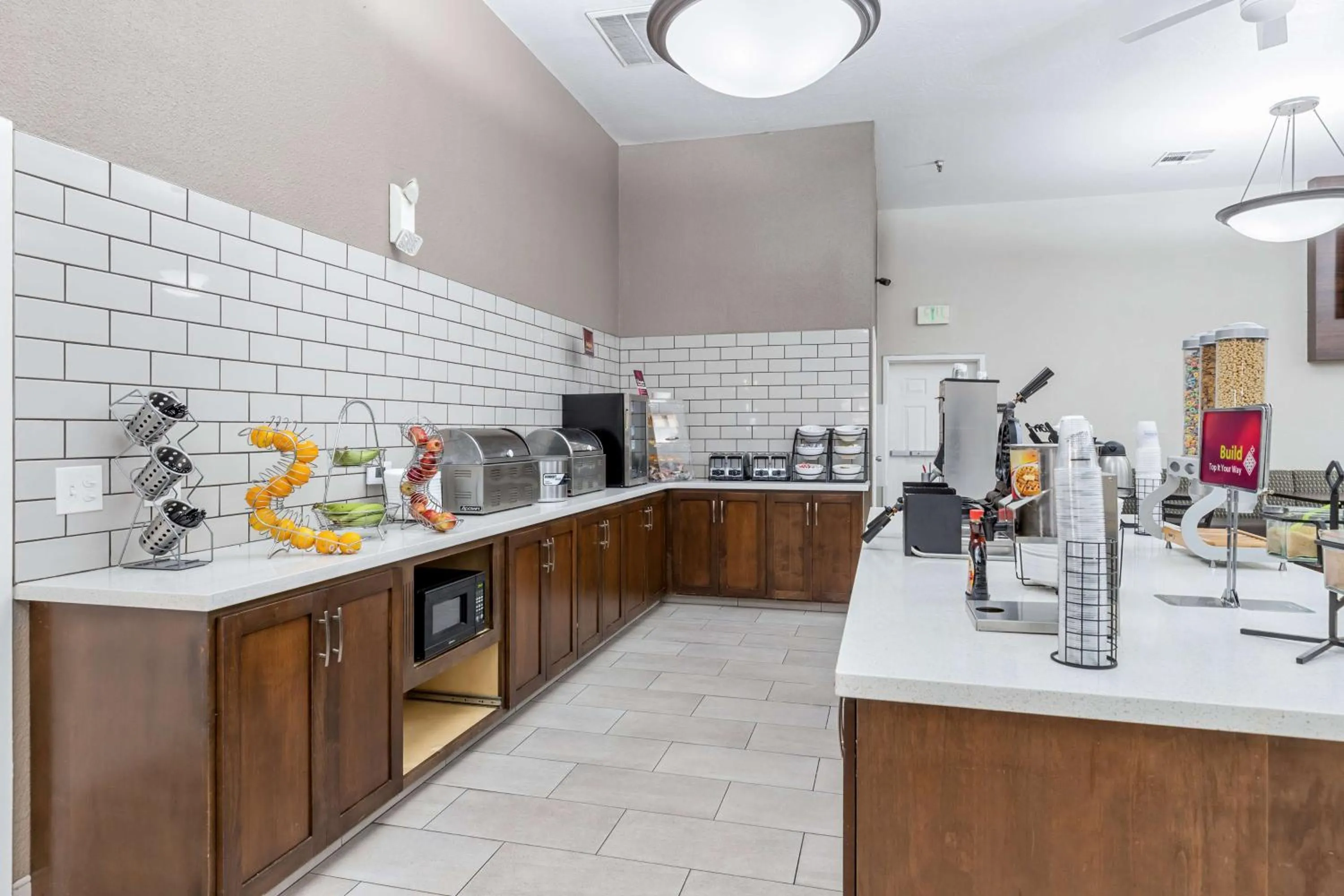 Breakfast in Best Western Plus Executive Inn & Suites