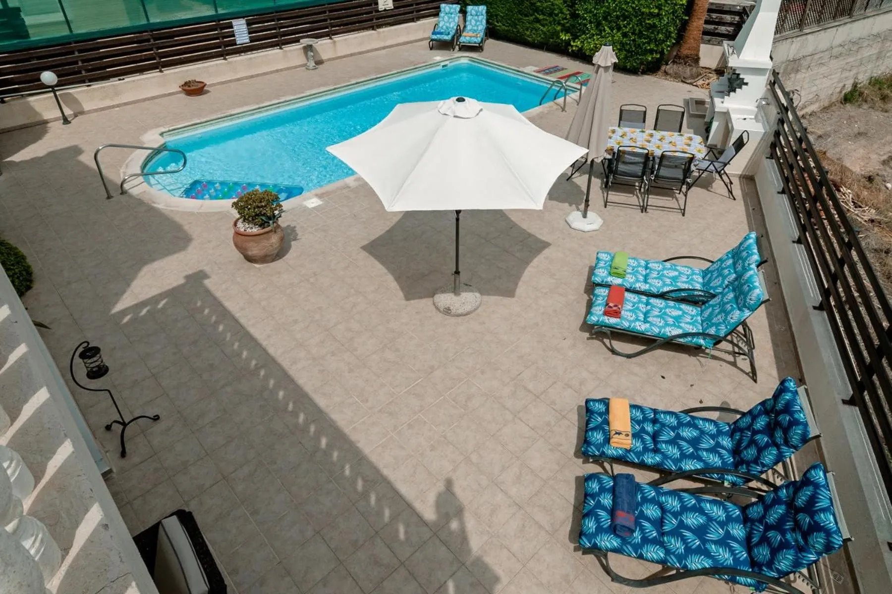 Patio in Villa Puccini: Luxury villa with private pool