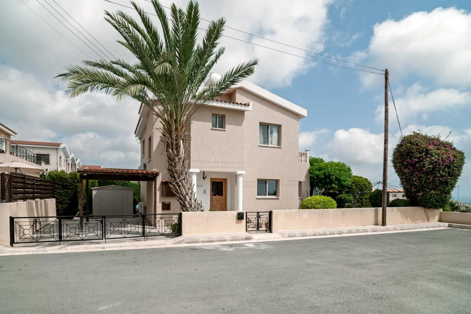 Facade/entrance in Villa Puccini: Luxury villa with private pool