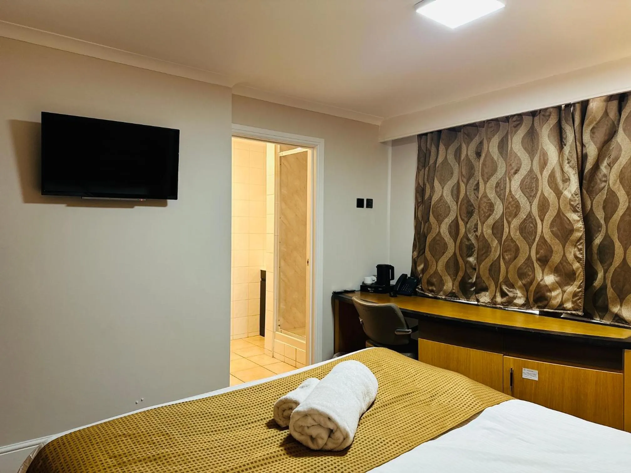 Bedroom, Bed in Crown Hotel - Stone, Near Stoke-On-Trent by OYO