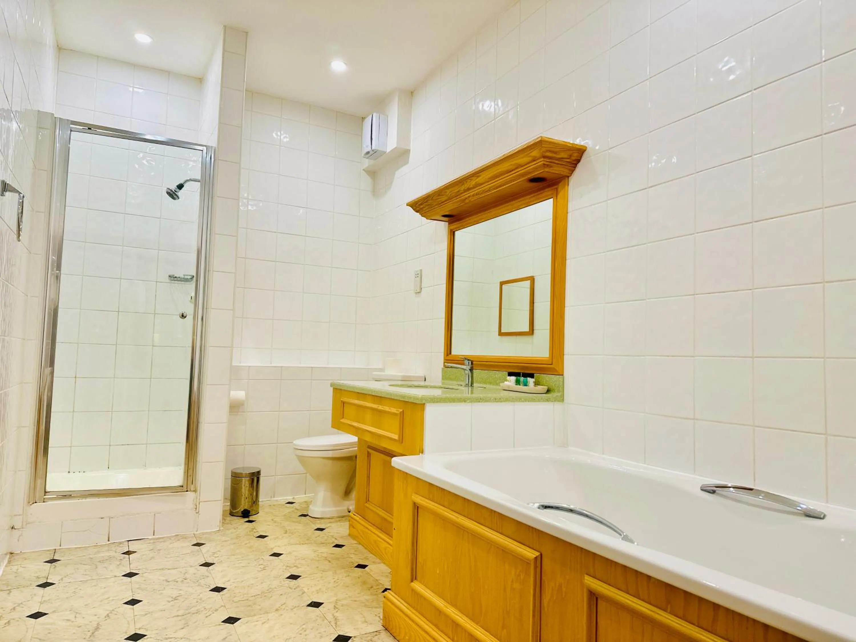 Bathroom in Crown Hotel - Stone, Near Stoke-On-Trent by OYO